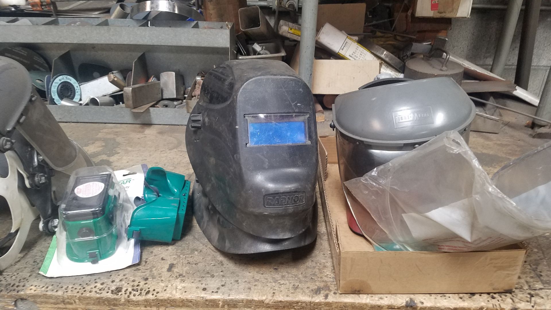 Welding Helmets - Image 2 of 2