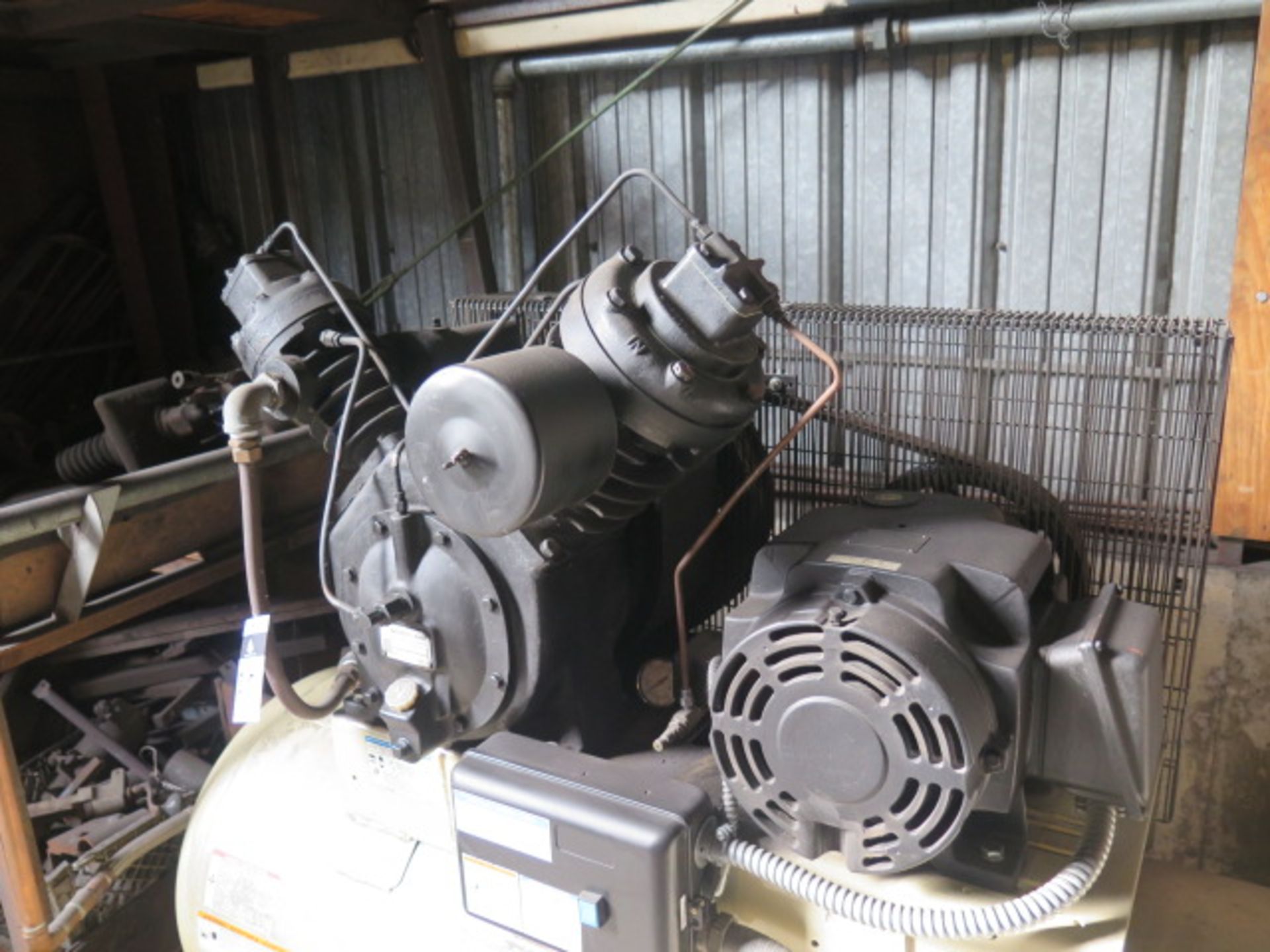 Ingersoll Rand 15Hp Horizontal Air Compressor w/ 2-Stage Pump, 120 Gallon Tank - Image 4 of 6