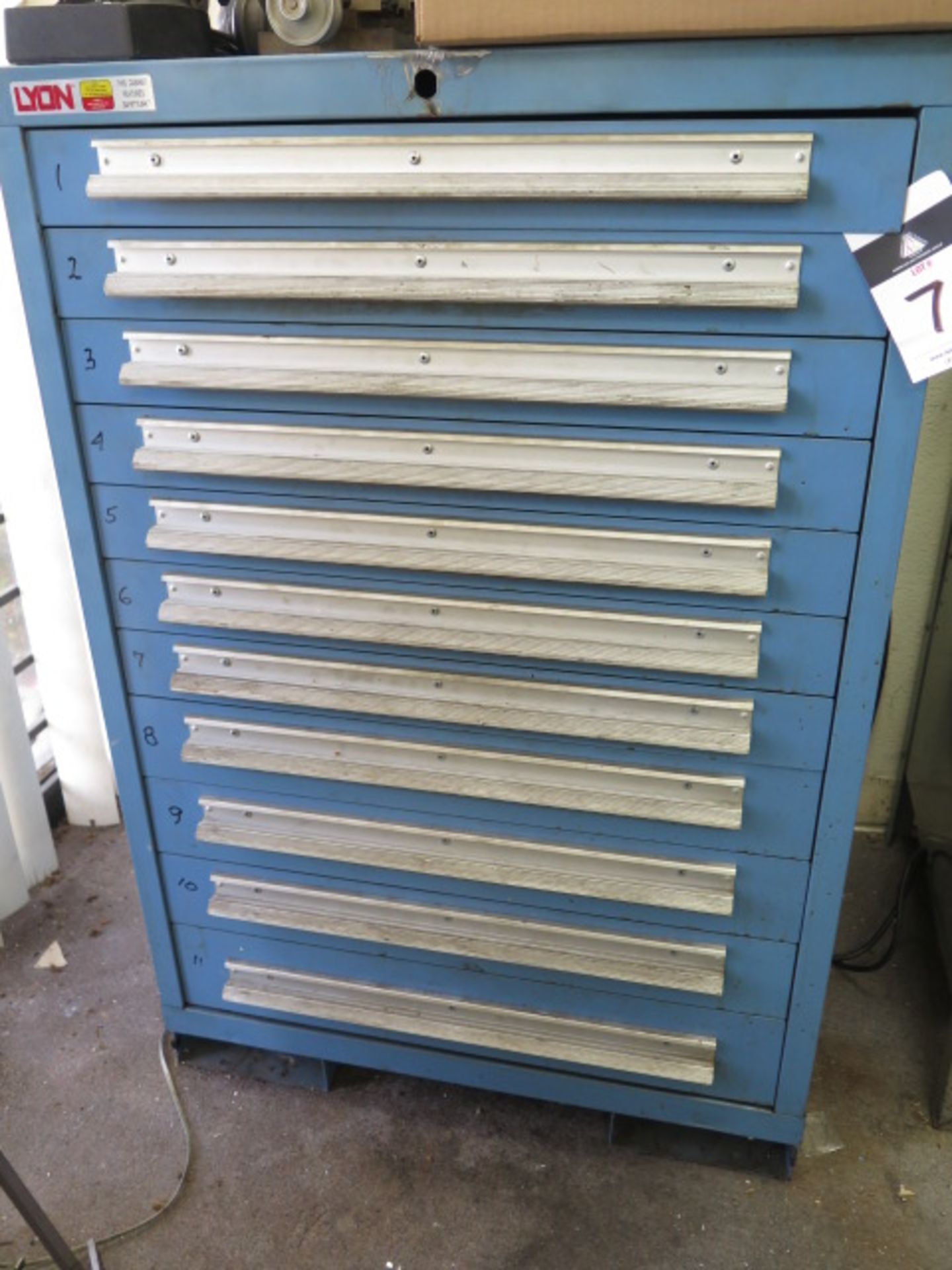 Lyon 11-Drawer Tooling Cabinet