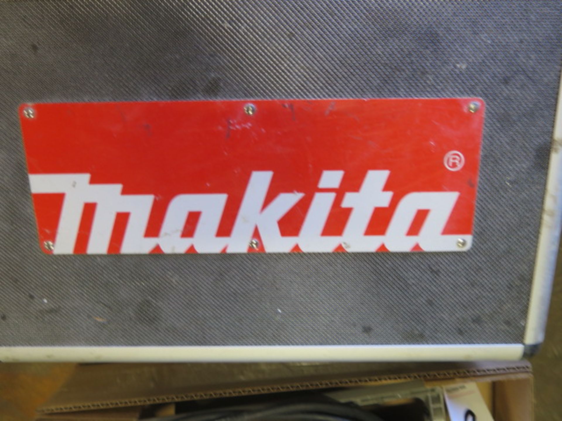 Makita Angle Grinder Kit - Image 3 of 3