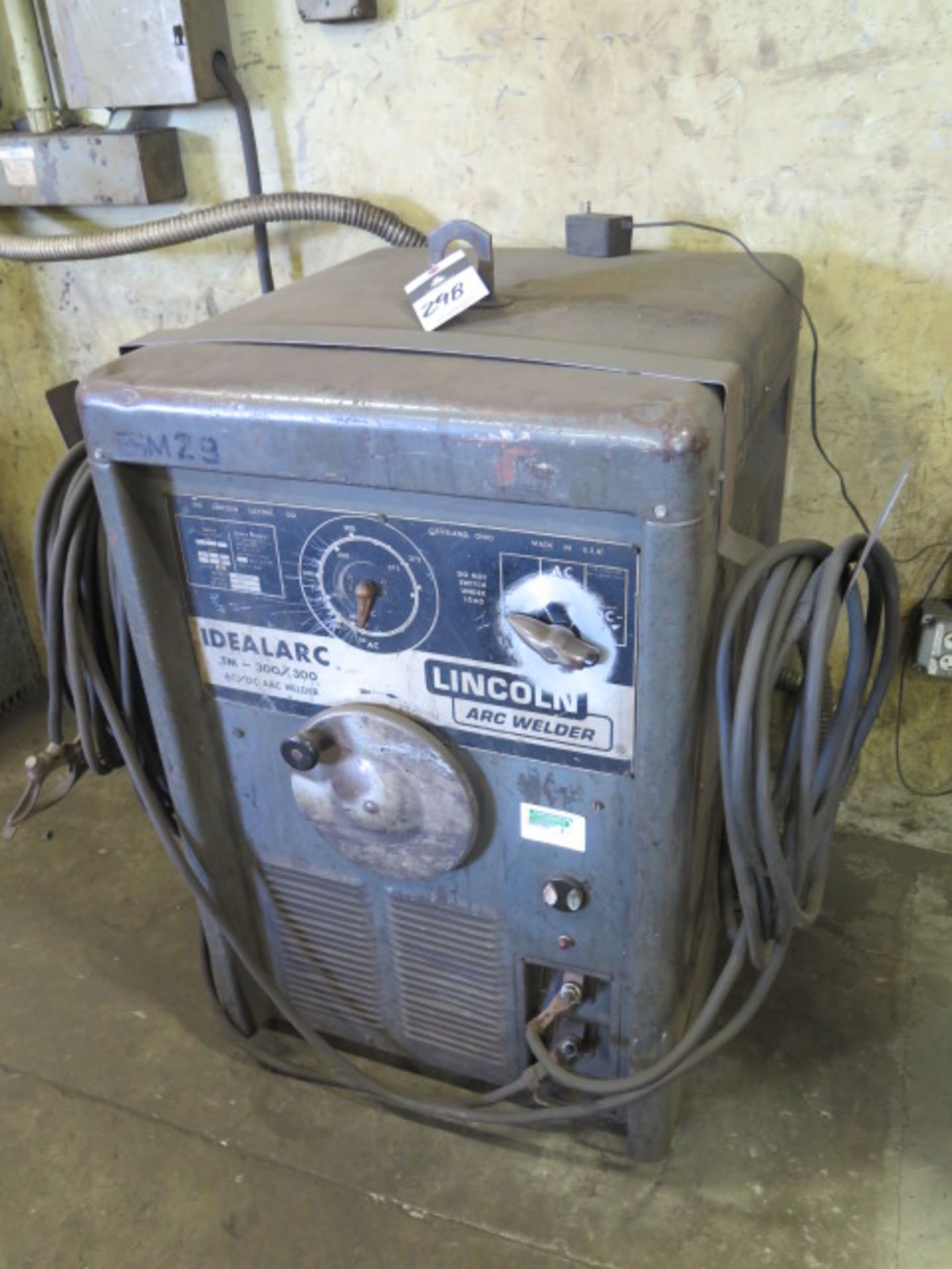 Lincoln Idealarc TM-300/300 AC/DC Arc Welding Power Source s/n AC-322983