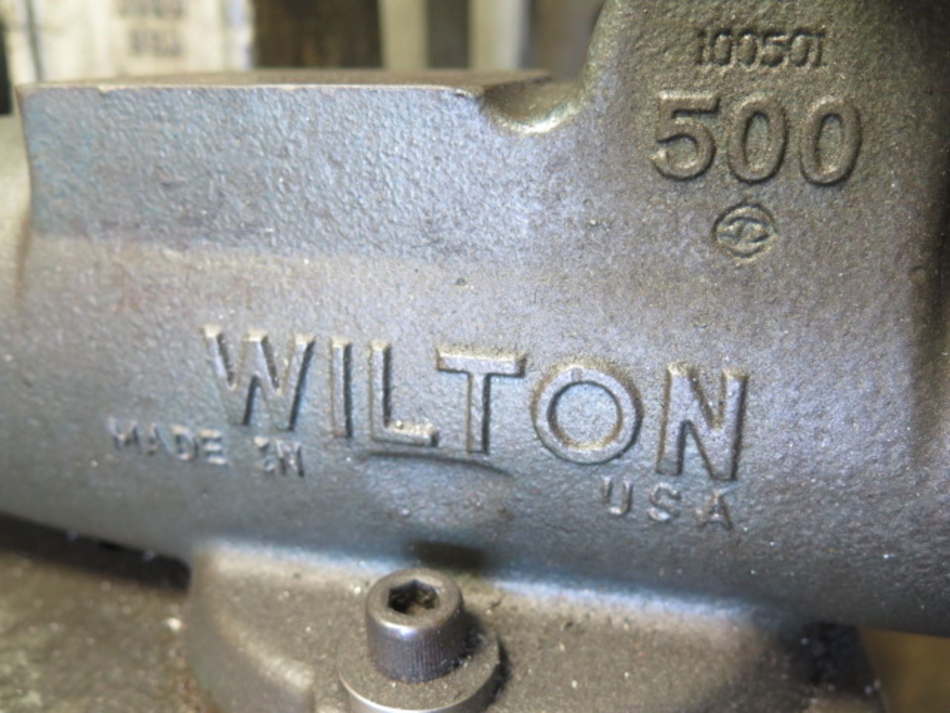 Wilton mdl. 500 5" Bench Vise w/ Steel Table - Image 4 of 4