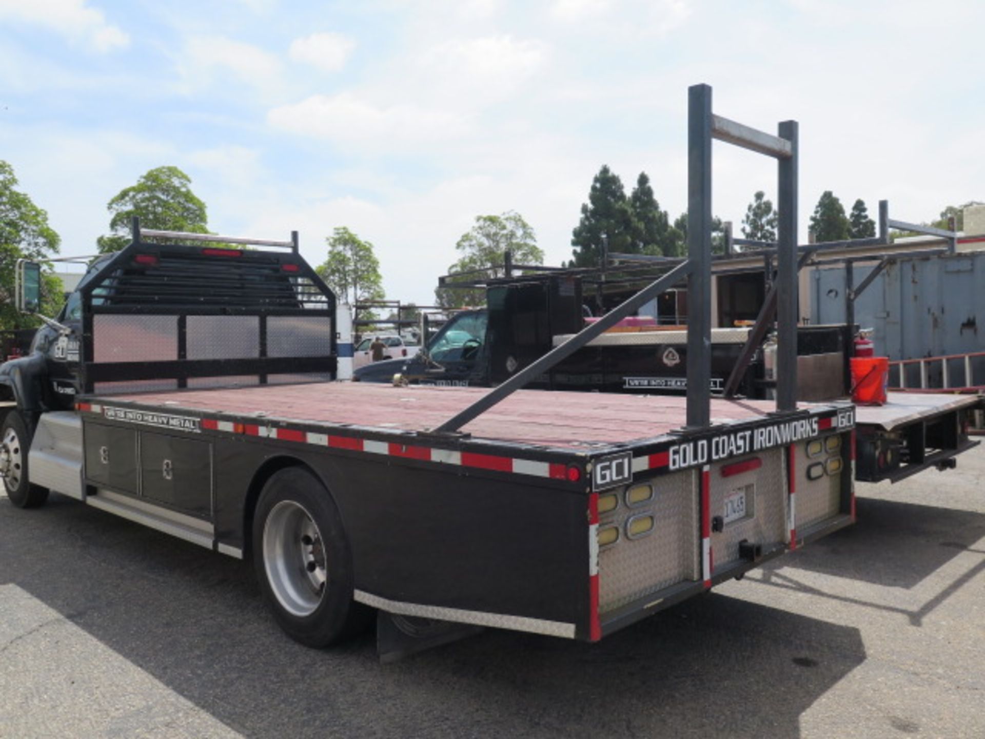 1998 GMC C5500 15’ Flatbed Truck Lisc# 7X17465 w/ 6.0L LPG Engine, 5-Speed Manual Trans, 26,000 - Image 5 of 20