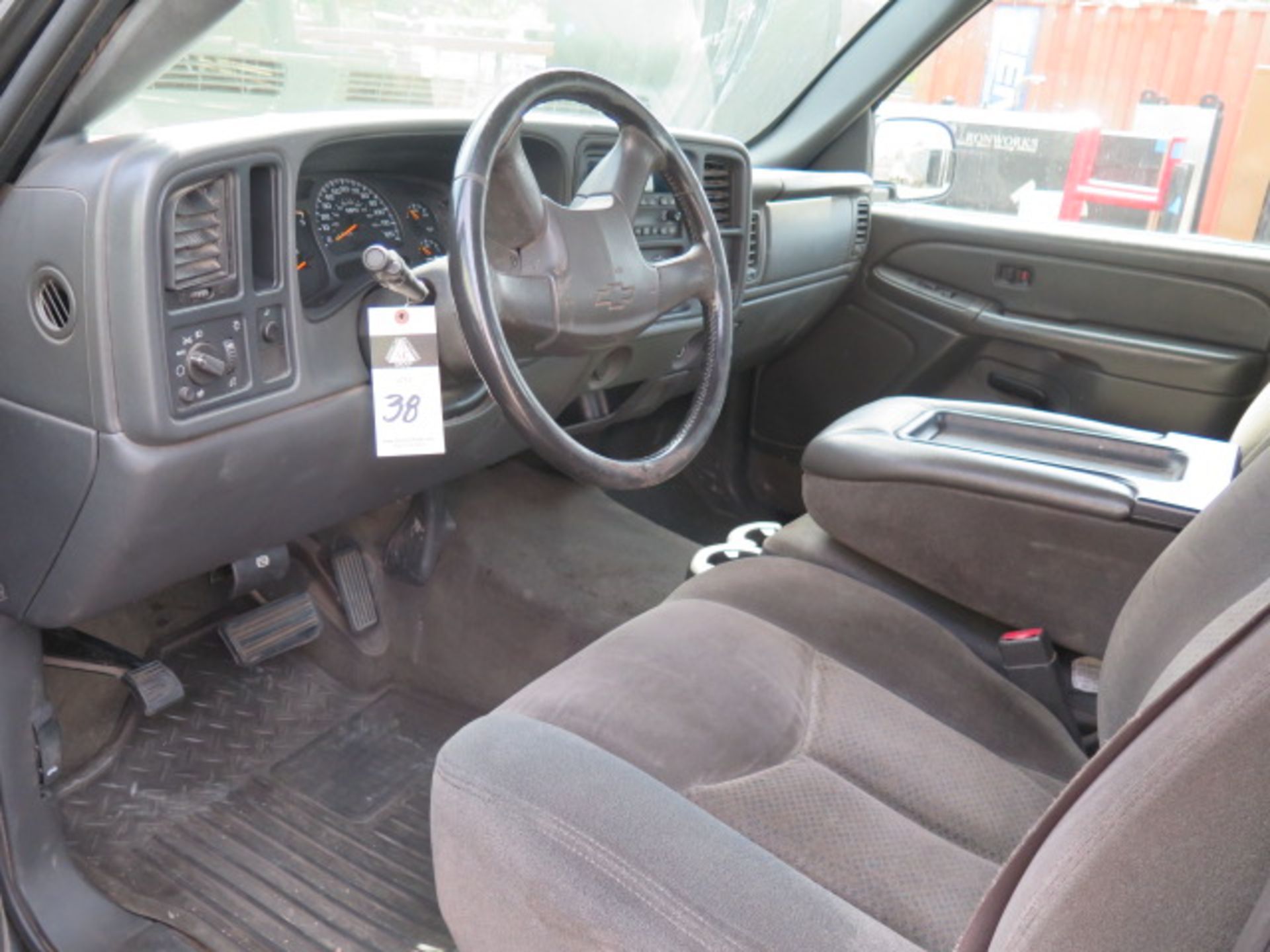 2004 Chevrolet 2500HD Duramax Diesel Extended Cab Utility Truck Lisc# 7J99412 w/ 6.6L Turbo Diesel - Image 9 of 17