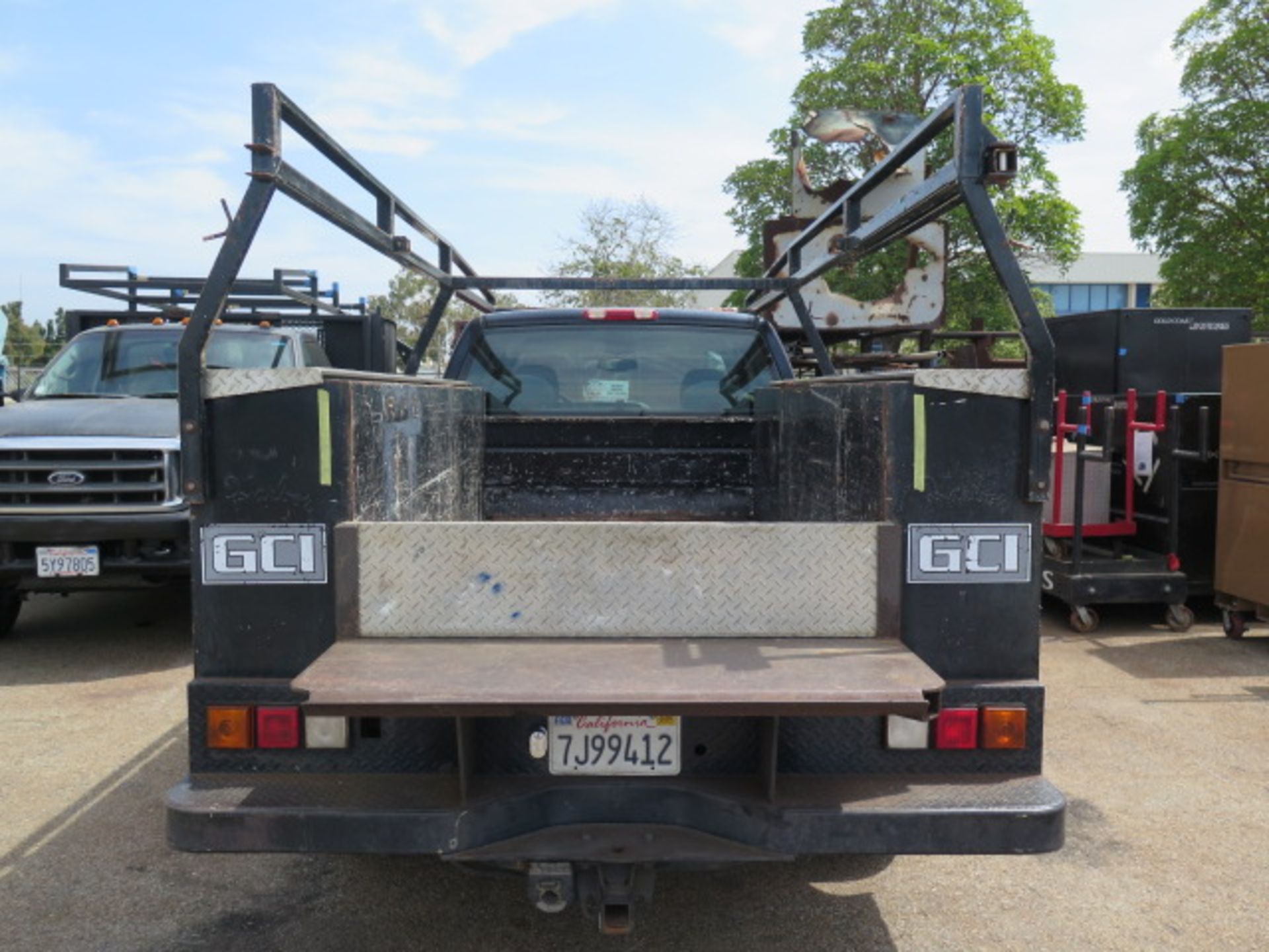 2004 Chevrolet 2500HD Duramax Diesel Extended Cab Utility Truck Lisc# 7J99412 w/ 6.6L Turbo Diesel - Image 7 of 17