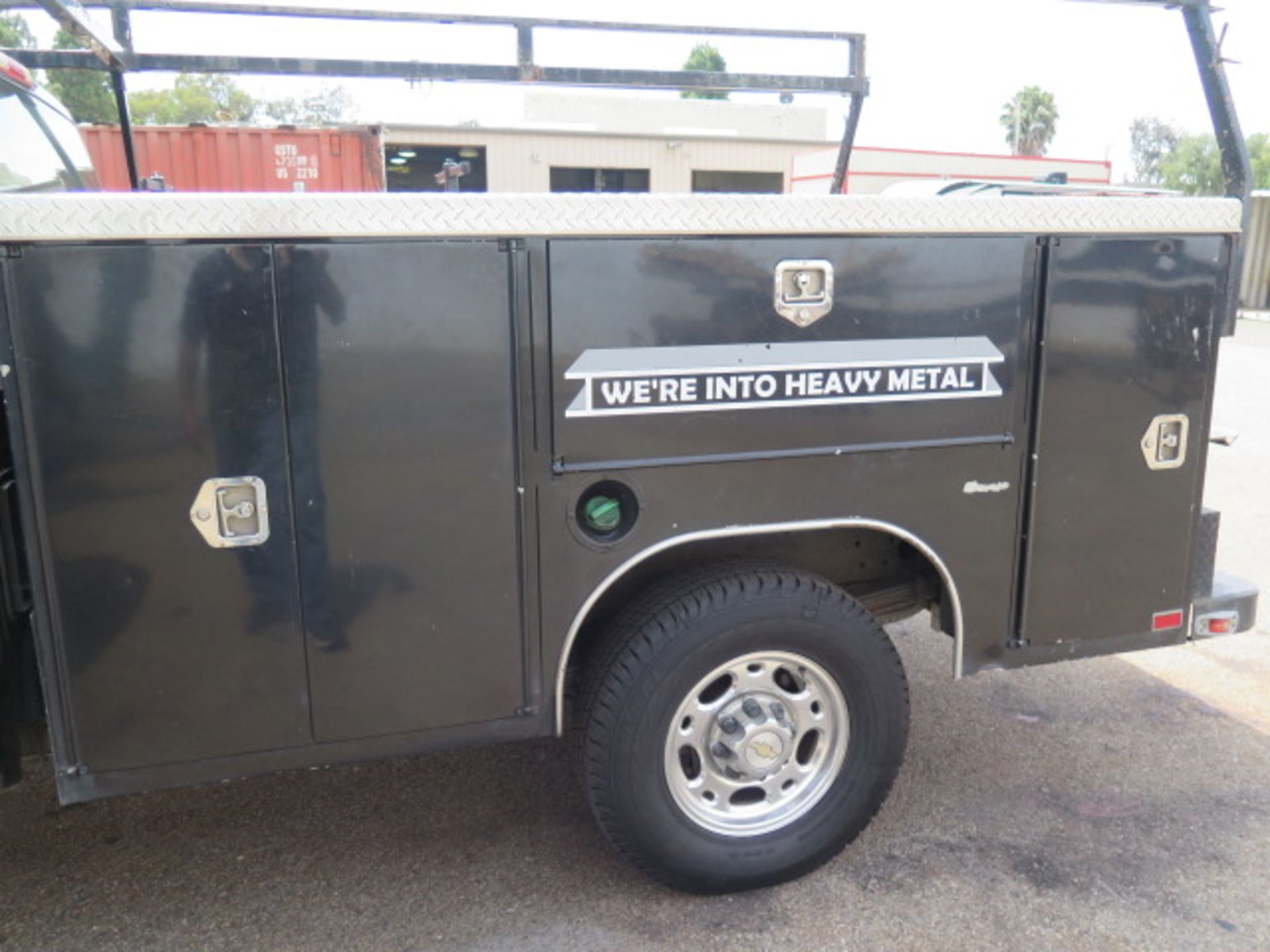 2004 Chevrolet 2500HD Duramax Diesel Extended Cab Utility Truck Lisc# 7J99412 w/ 6.6L Turbo Diesel - Image 5 of 17