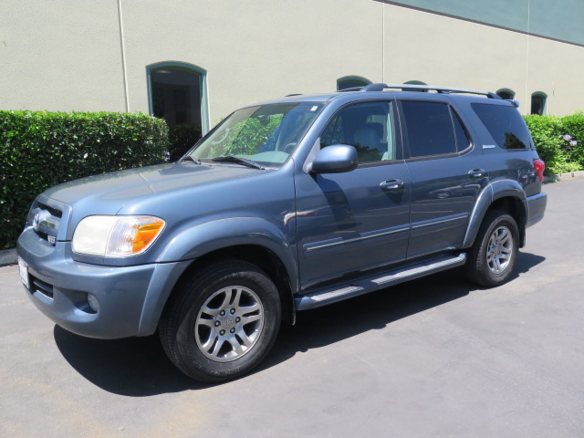 2005 Toyota Sequoia Limited SUV Lisc# 5NHN170 w/ 4.7L i-Force V8 Gas Engine, Automatic Trans, AC,