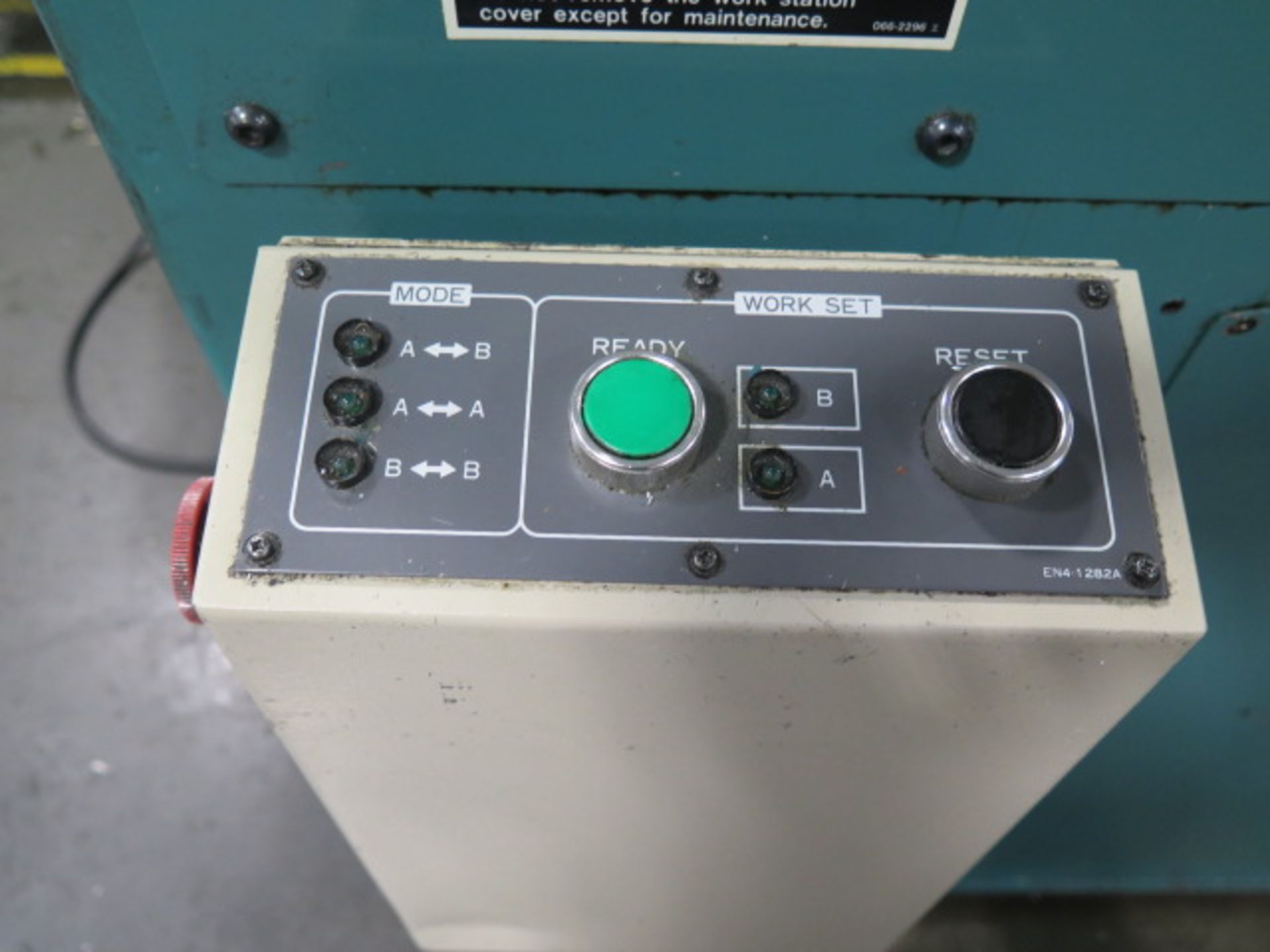 1997 Matsuura RA-IV F 2-Pallet CNC Vertical Machining Center s/n 970712531 (HAS “Y” AXIS PROBLEM) w - Image 12 of 24