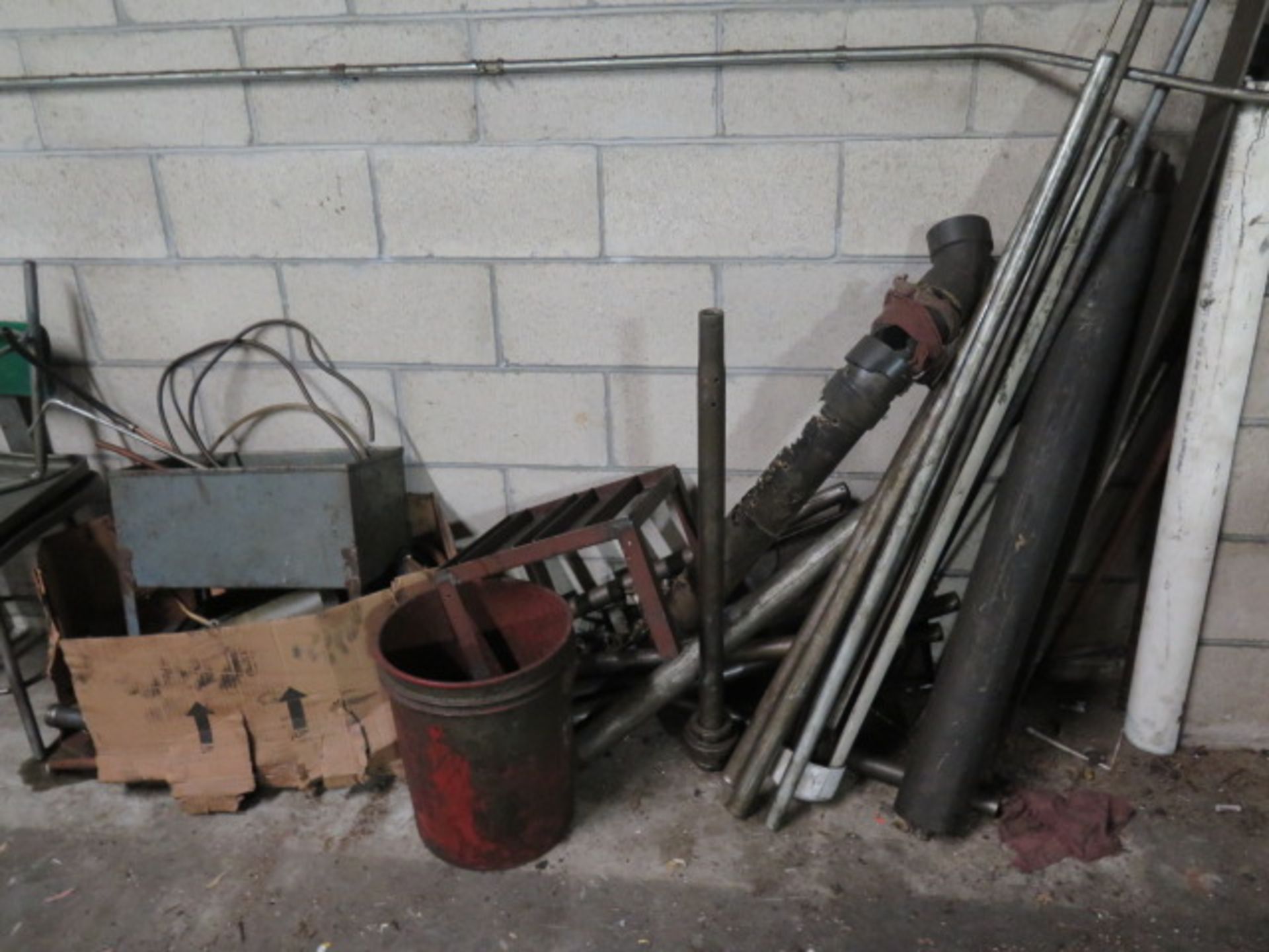 Work Bench, Bench Grinder and Misc (ALONG WALL) - Image 2 of 3