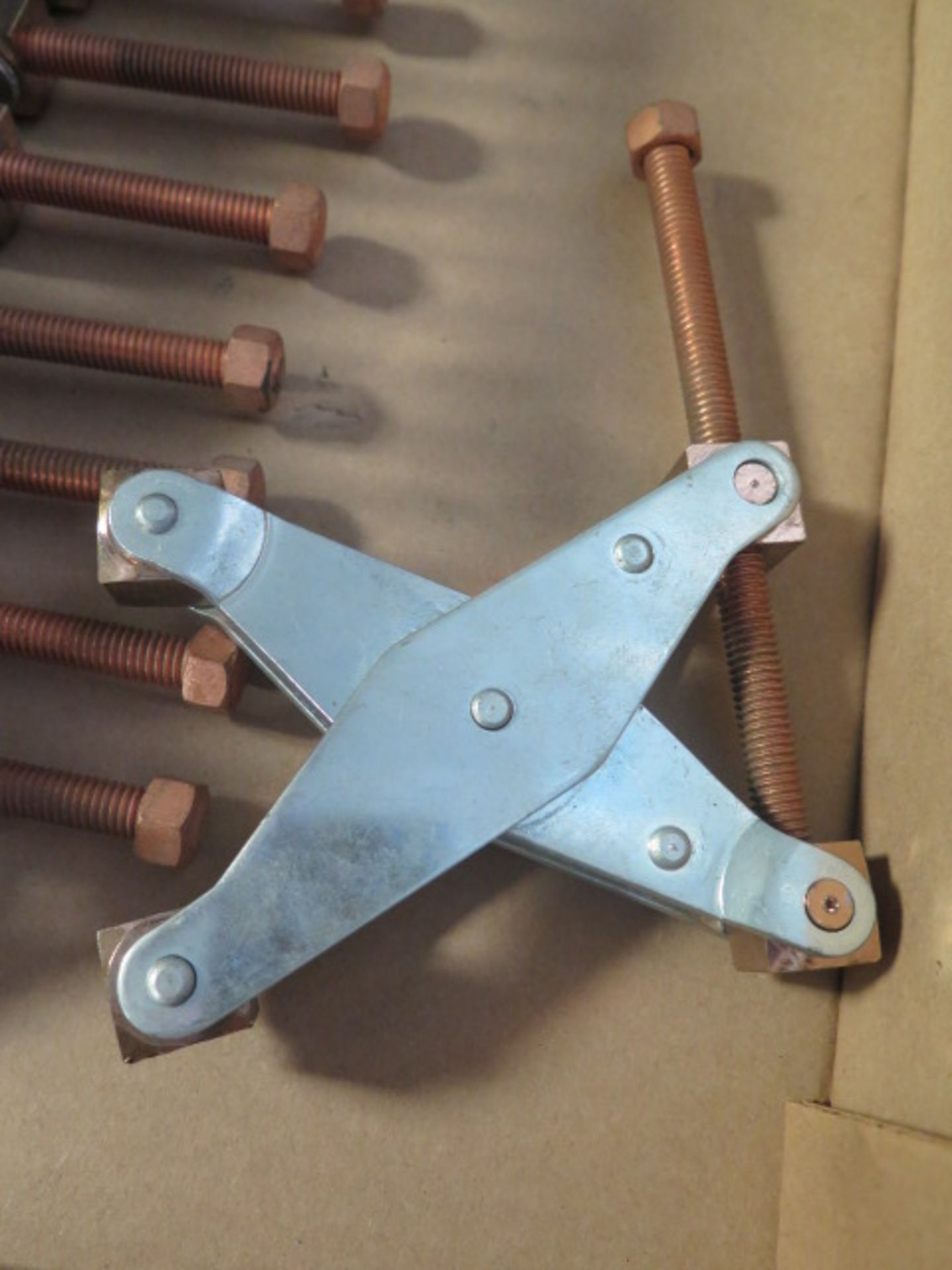 Kant-Twist Expanding Clamps - Image 2 of 3