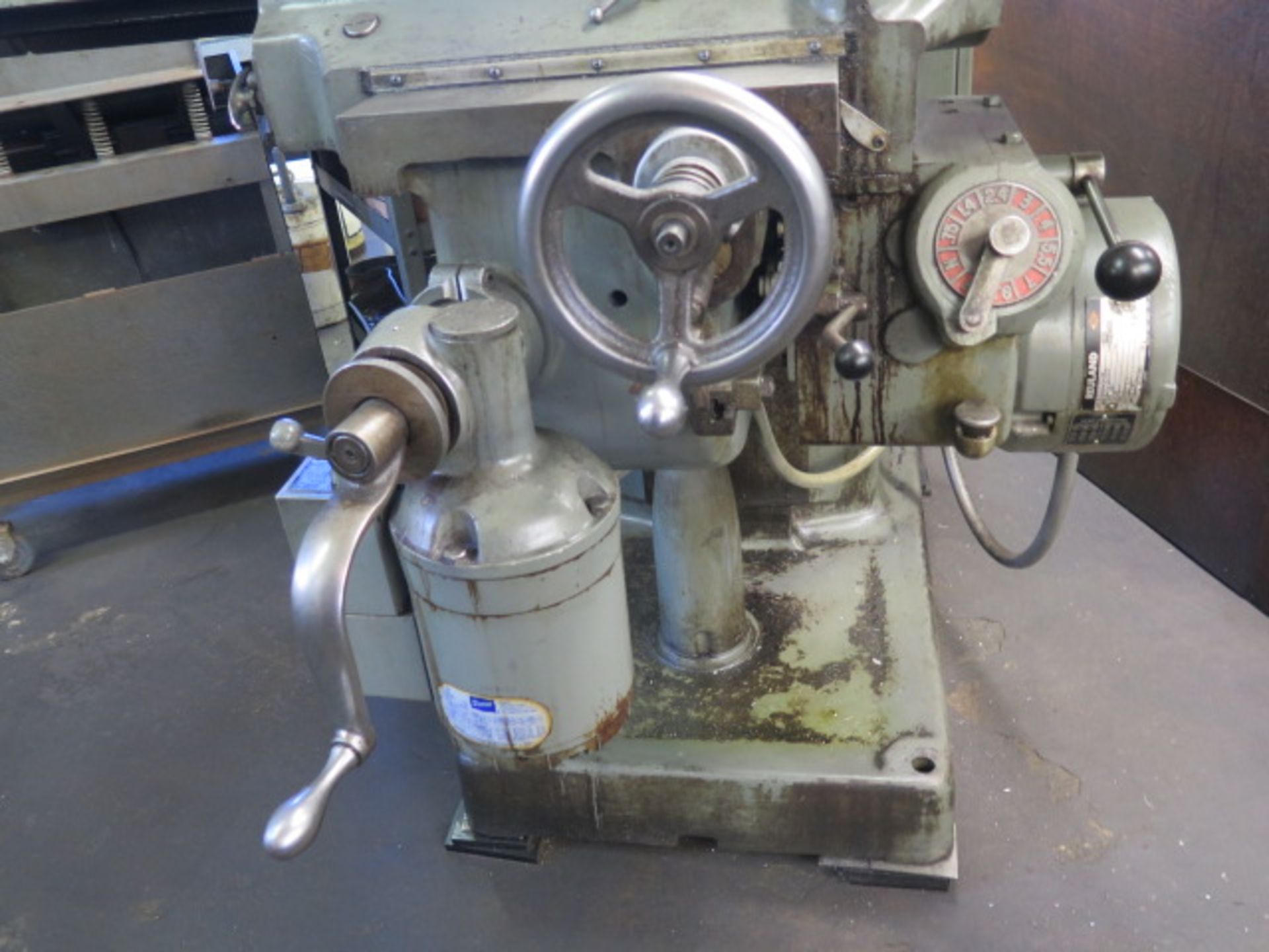 Tree 2UVRC Vertical Mill w/ 2Hp Motor, 60-3300 Dial Change RPM, Colleted Spindle, Power “X” and Knee - Image 6 of 7