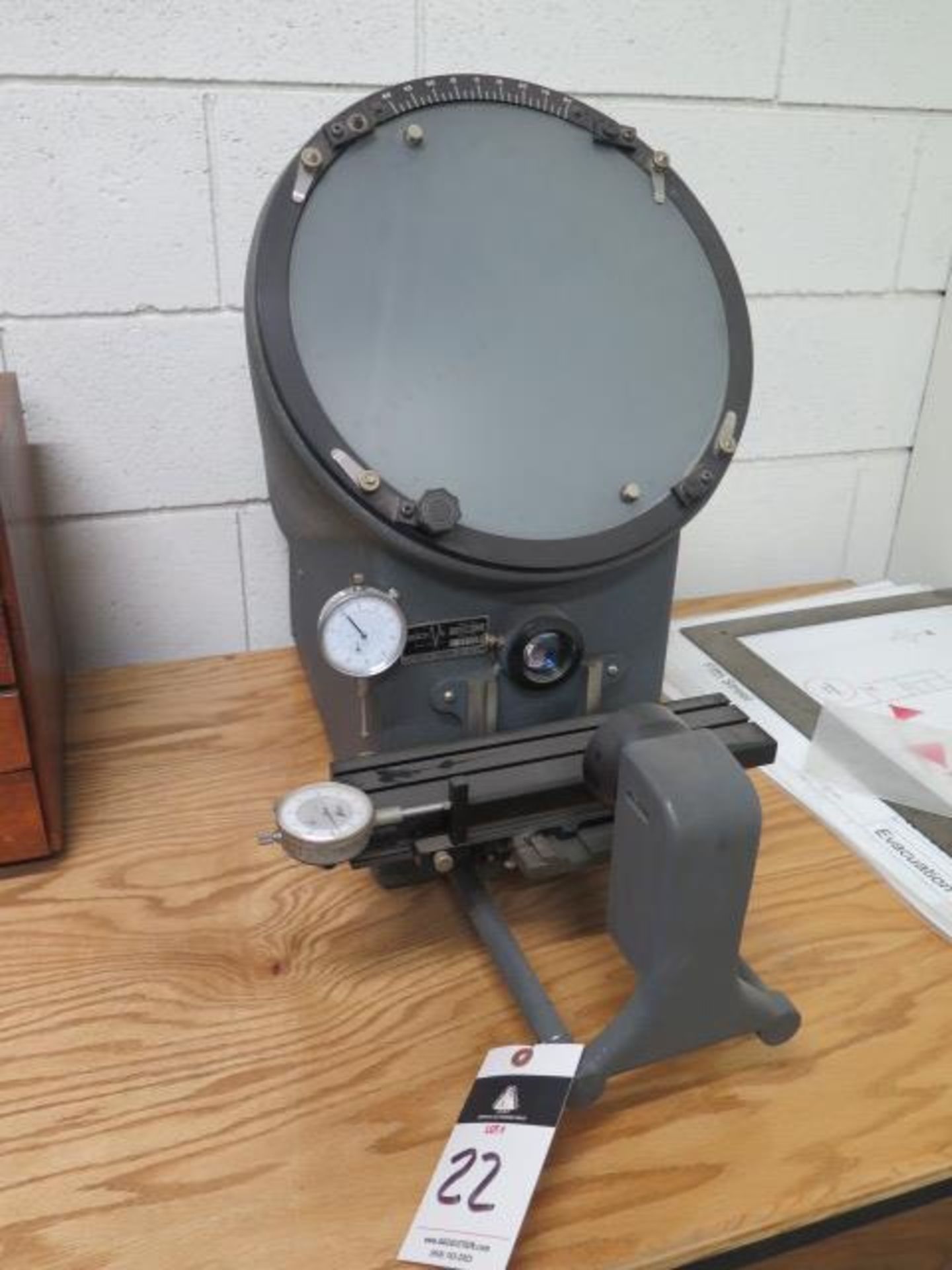 MicroVu mdl. 500HP 12” Table Model Optical Comparator s/n 22978 w/ Dial Indicator Readouts, Surfce