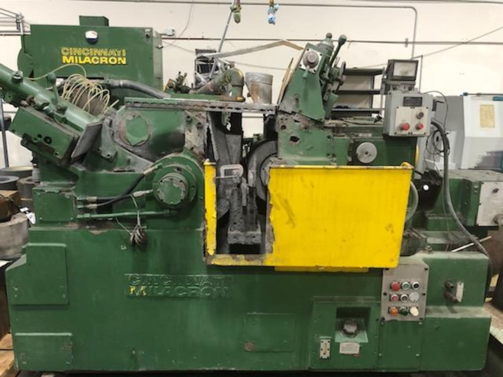 Cincinnati 340-20 Centerless Grinder s/n 350520H74-0009 w/20” Wide Grinding and Feed Wheels - Image 2 of 8