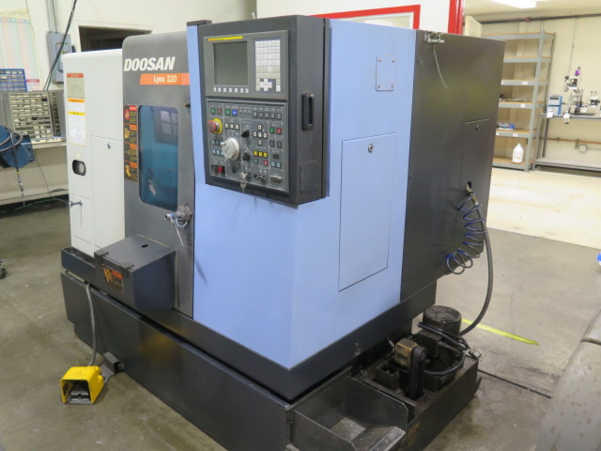 2007 Doosan Lynx 220 CNC Turning Center s/n L2202077 w/ Fanuc Series 0i-TC Controls, Tool Presetter, - Image 3 of 13