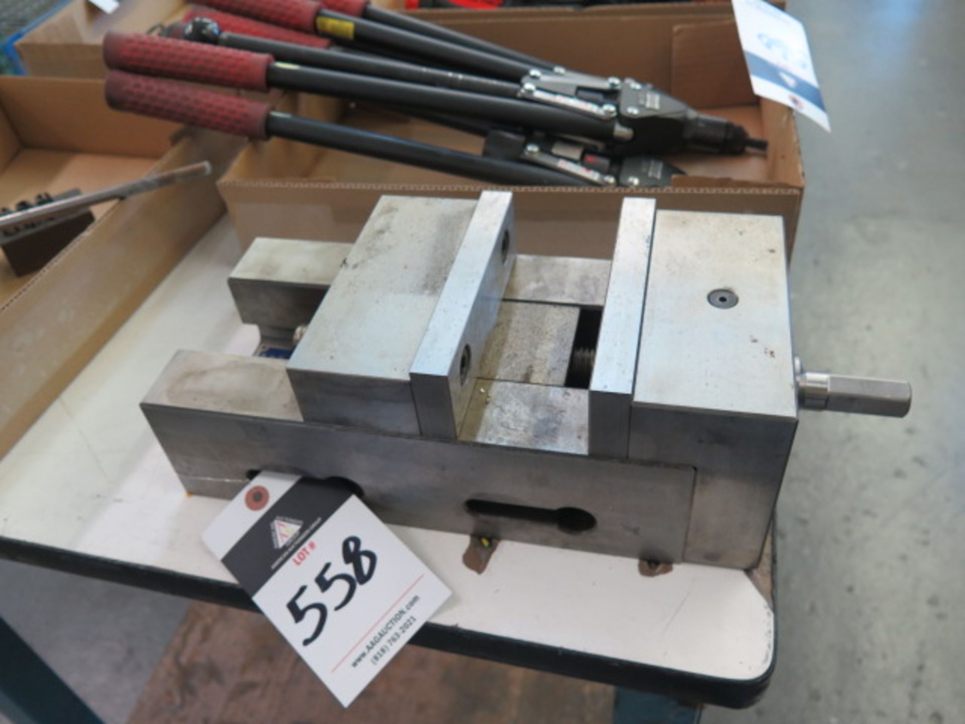 6" Machine Vise