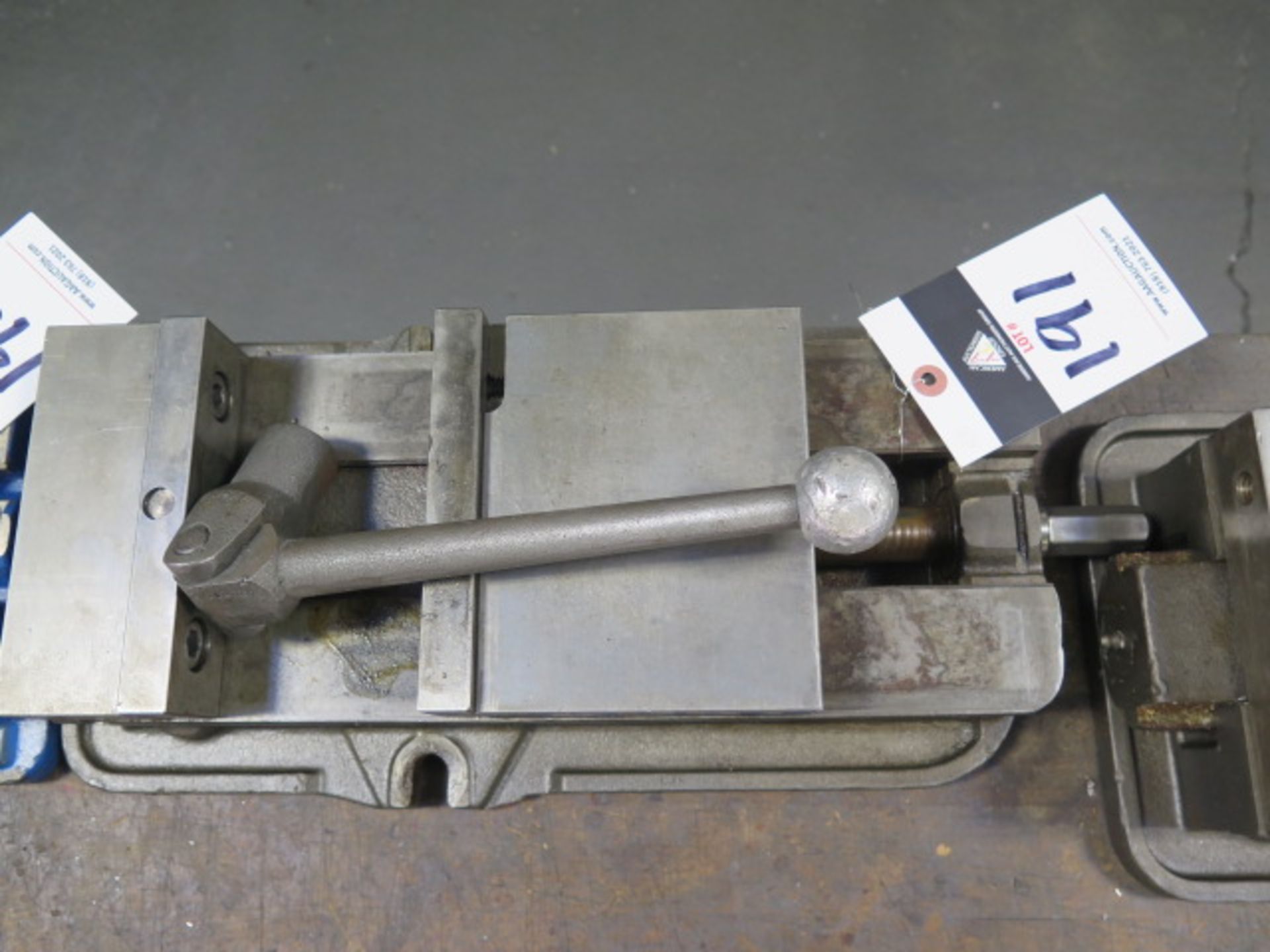 Kurt 6" Angle-Lock Vise