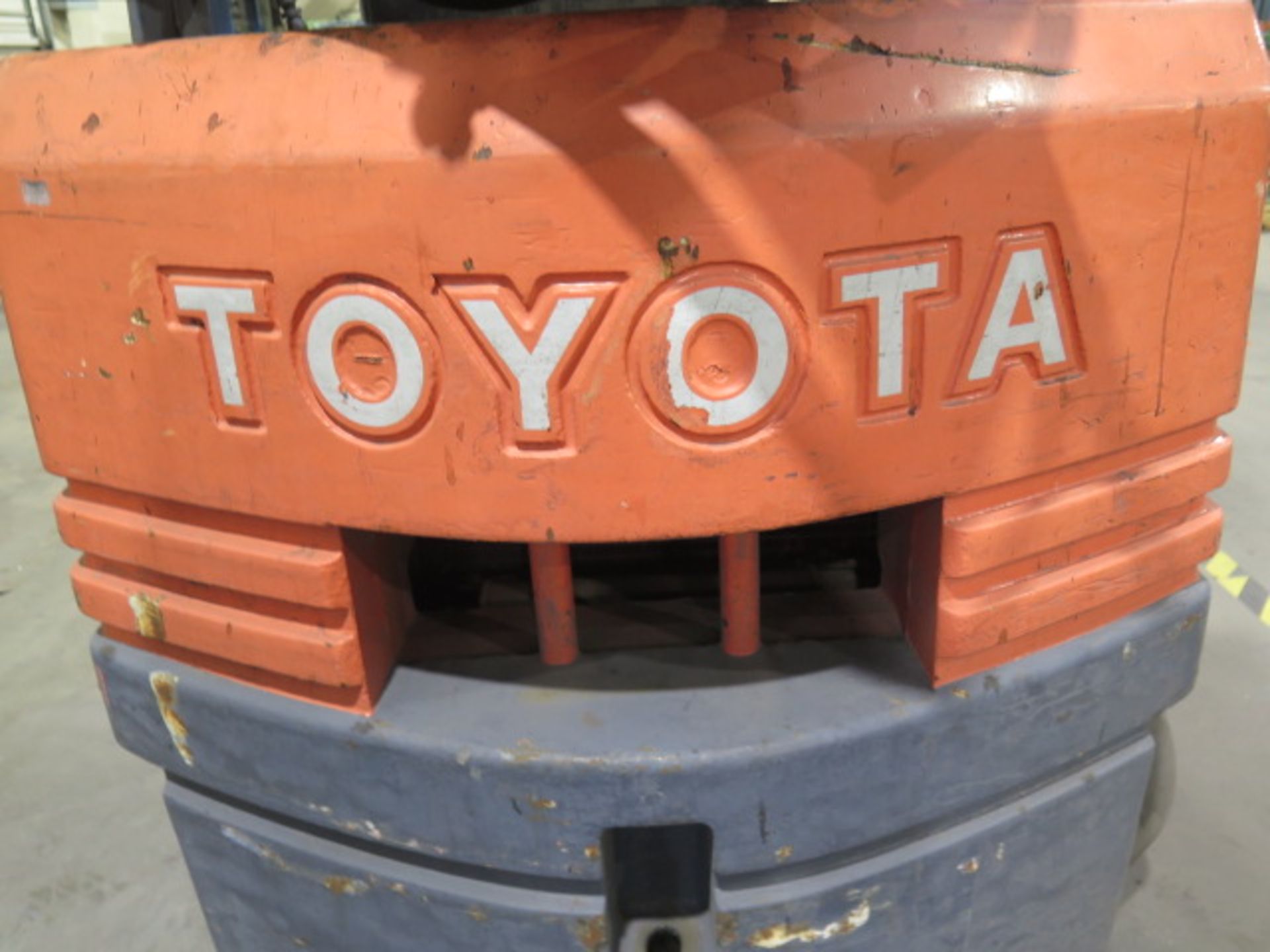 Toyota 5FGC25 5000 Lb Cap LPG Forklift s/n 76510 w/ 3-Stage Mast, 188” Lift Height, Side Shift, - Image 10 of 10