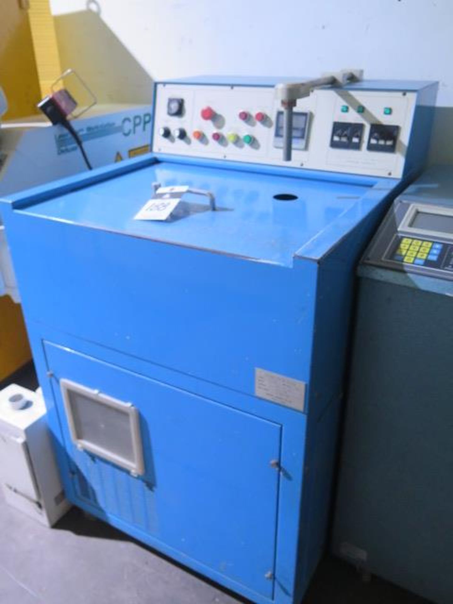 1999 Tanabe Kenden type TCP-3300 Platinum Casting Furnace s/n 9906 w/ 60KHz 7kW Output - Image 2 of 6
