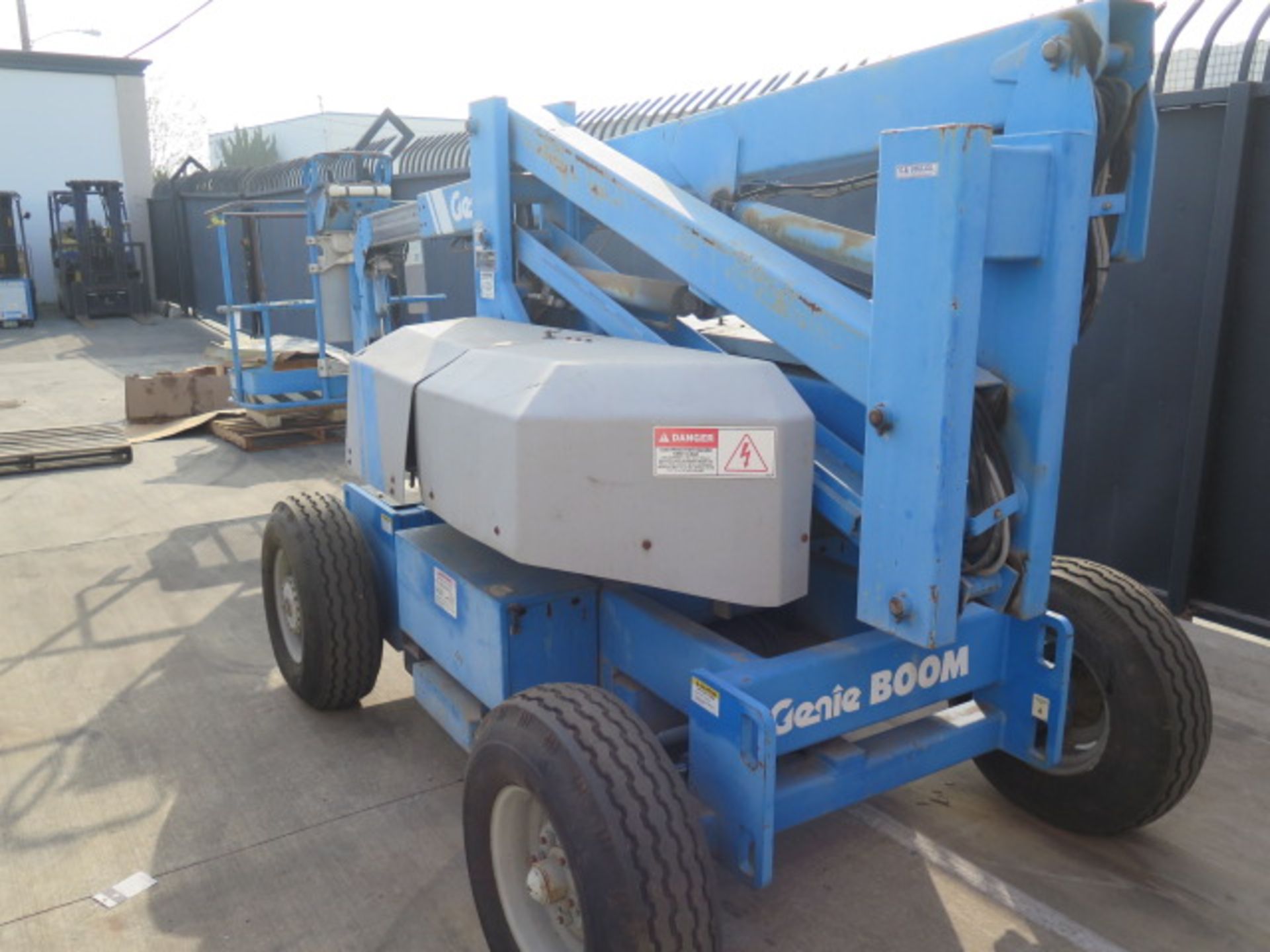 Genie Z-30/20 HD 30' Electric Boom Lift s/n 30-Z30-2772 w/ 31' Lift Height, 20' Boom extension, - Image 2 of 6