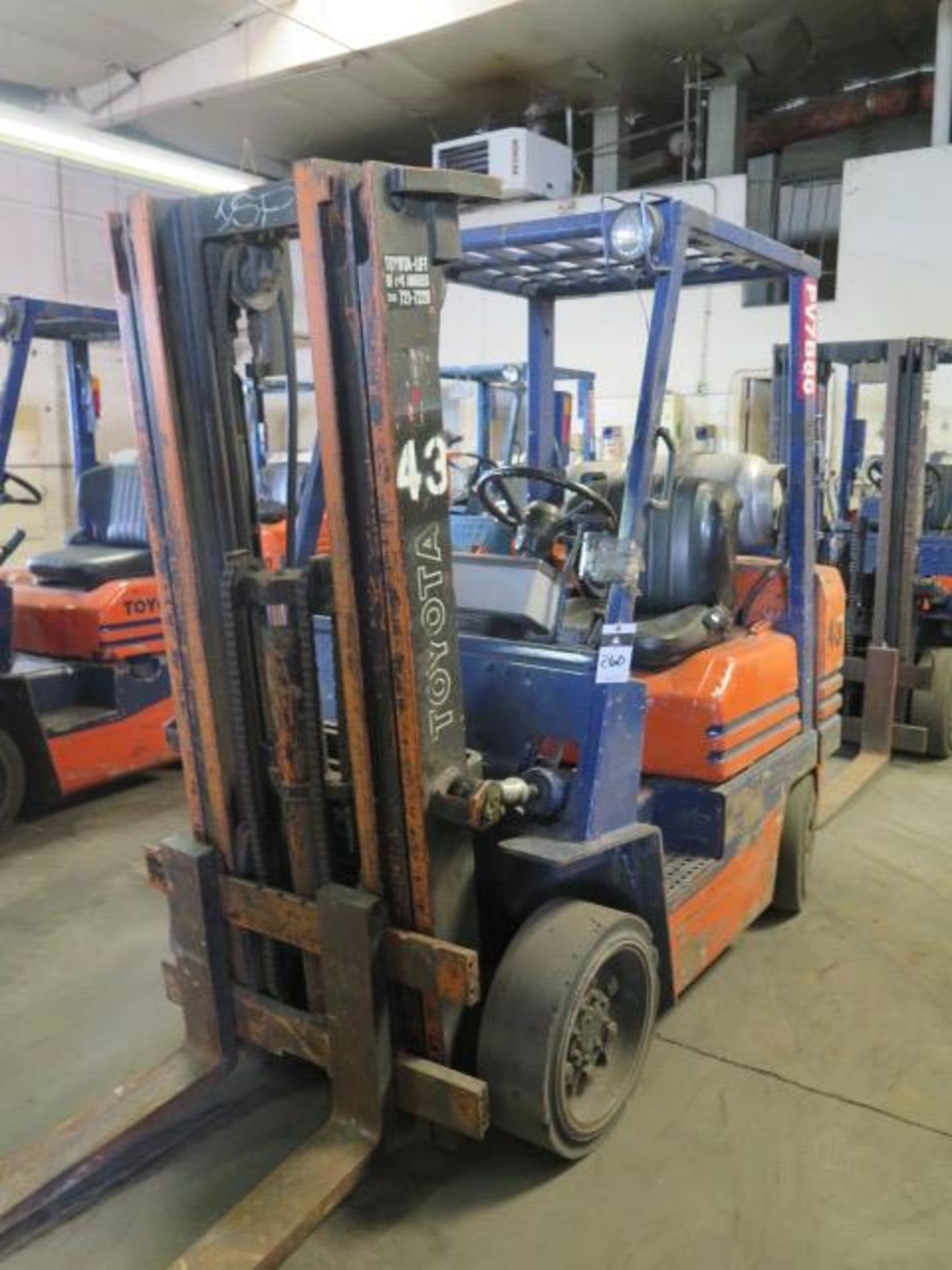 Toyota 5FGC25 5000 Lb Cap LPG Forklift s/n 18534 w/ 3-Stage Mast, 185” Lift Height, Cushion Tires
