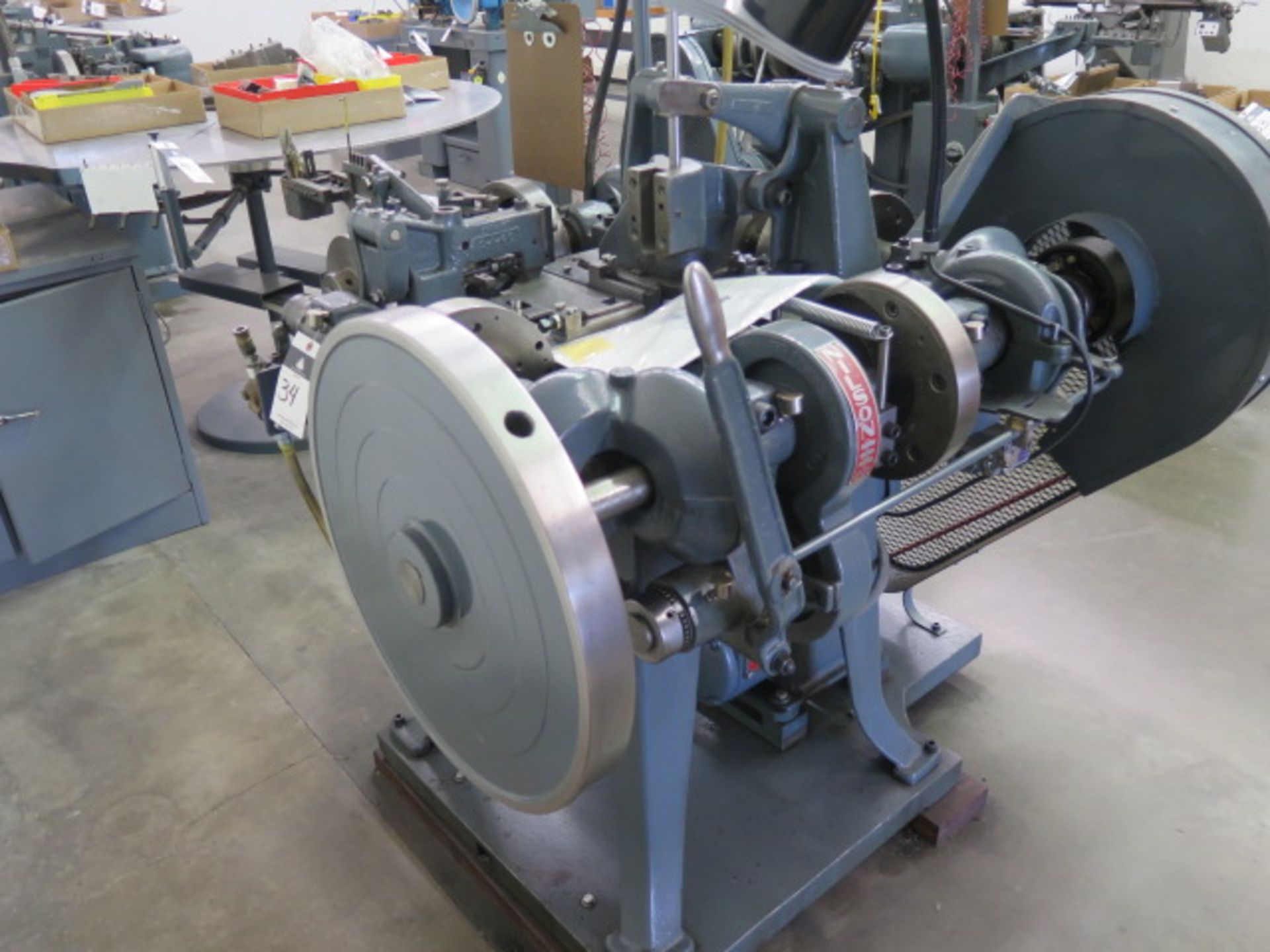 Nilson mdl. S-1 3/32" Cap 4-Slide Machine w/ Cutoff Head, Misc Accessories, Storage Cabine - Image 2 of 22