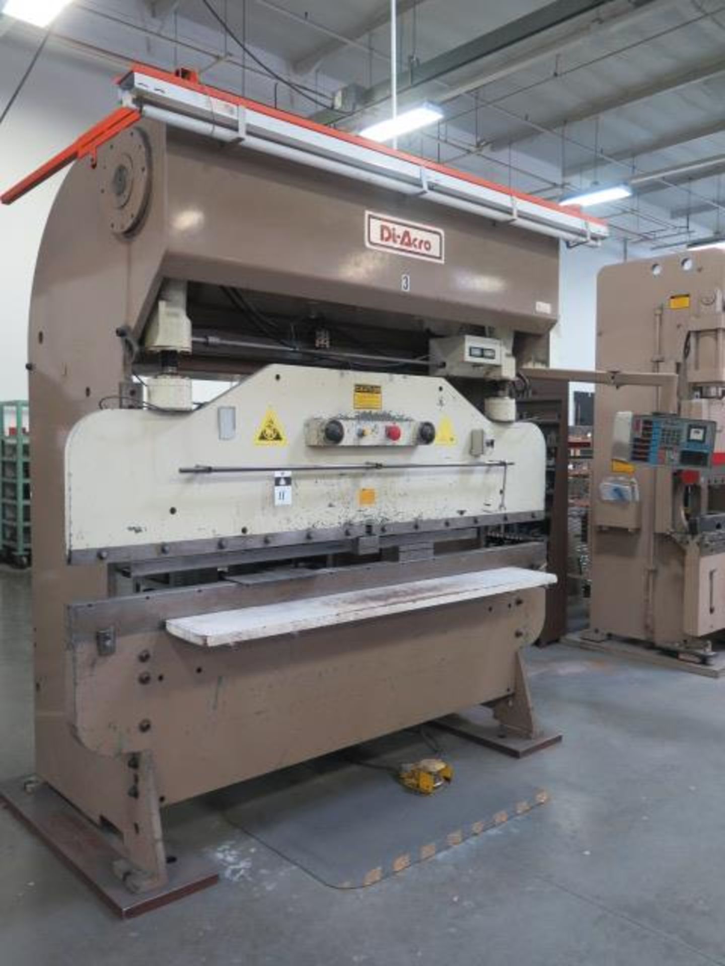 DiAcro 55-8 55 Ton x 8’ Hydra-Power CNC Press Brake s/n 6551082200 w/ DiAcro CNC Controls - Image 2 of 16