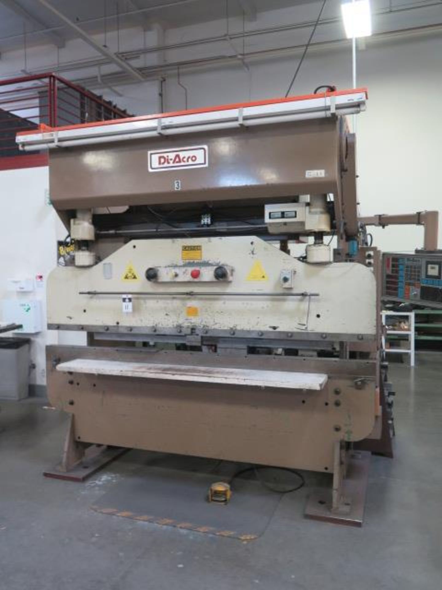 DiAcro 55-8 55 Ton x 8’ Hydra-Power CNC Press Brake s/n 6551082200 w/ DiAcro CNC Controls - Image 3 of 16