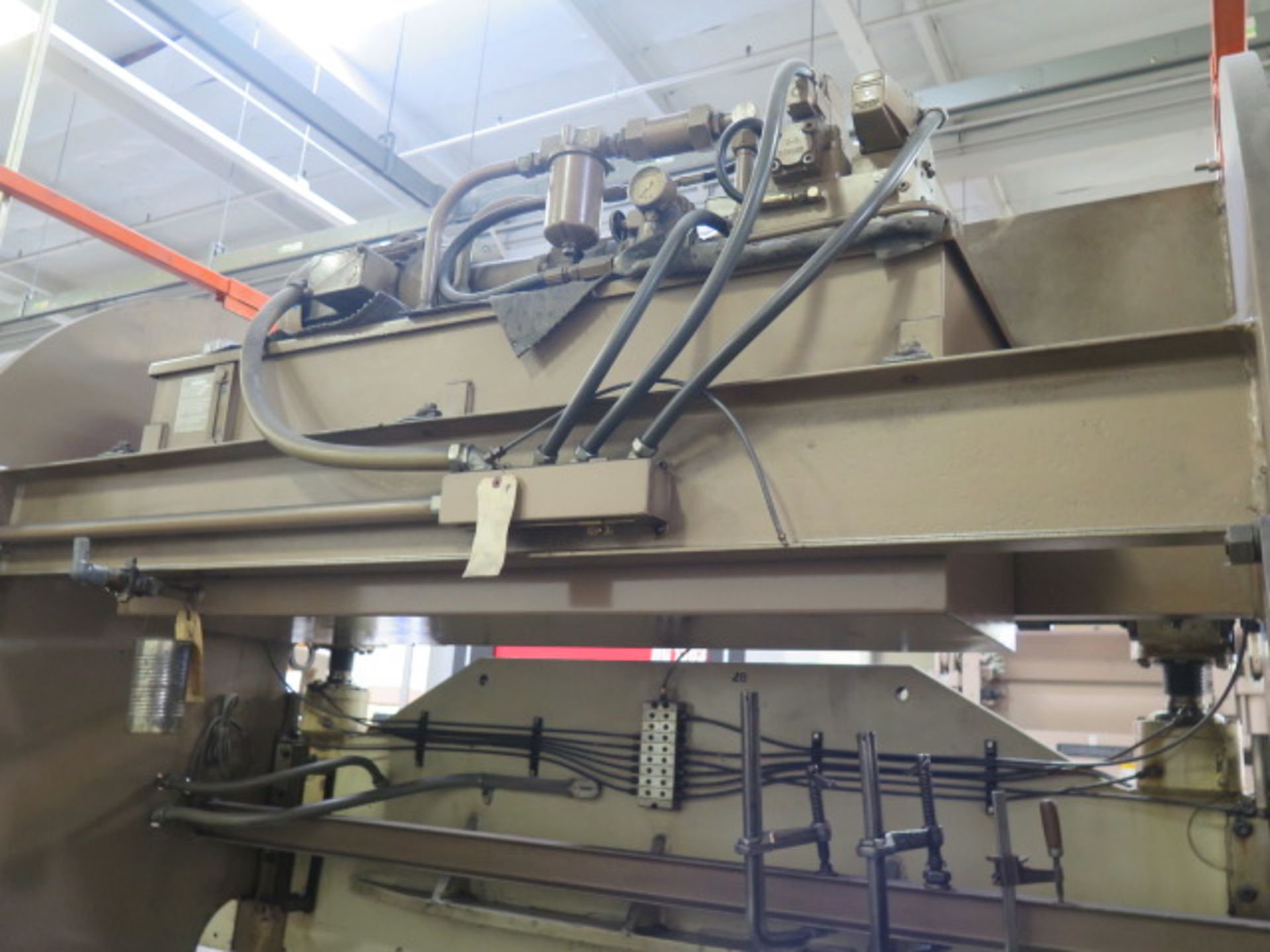 DiAcro 55-8 55 Ton x 8’ Hydra-Power CNC Press Brake s/n 6551082200 w/ DiAcro CNC Controls - Image 7 of 16