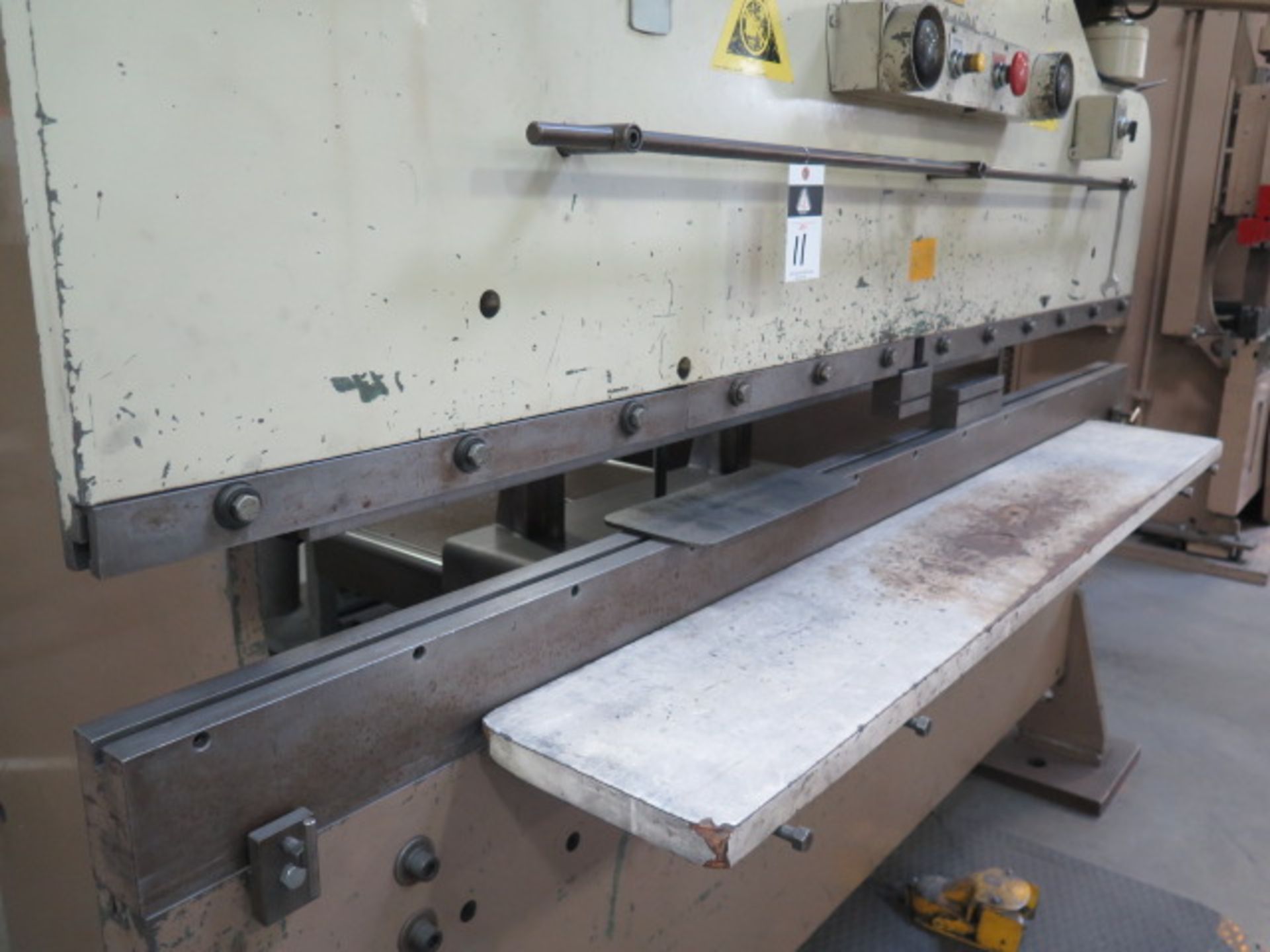 DiAcro 55-8 55 Ton x 8’ Hydra-Power CNC Press Brake s/n 6551082200 w/ DiAcro CNC Controls - Image 8 of 16