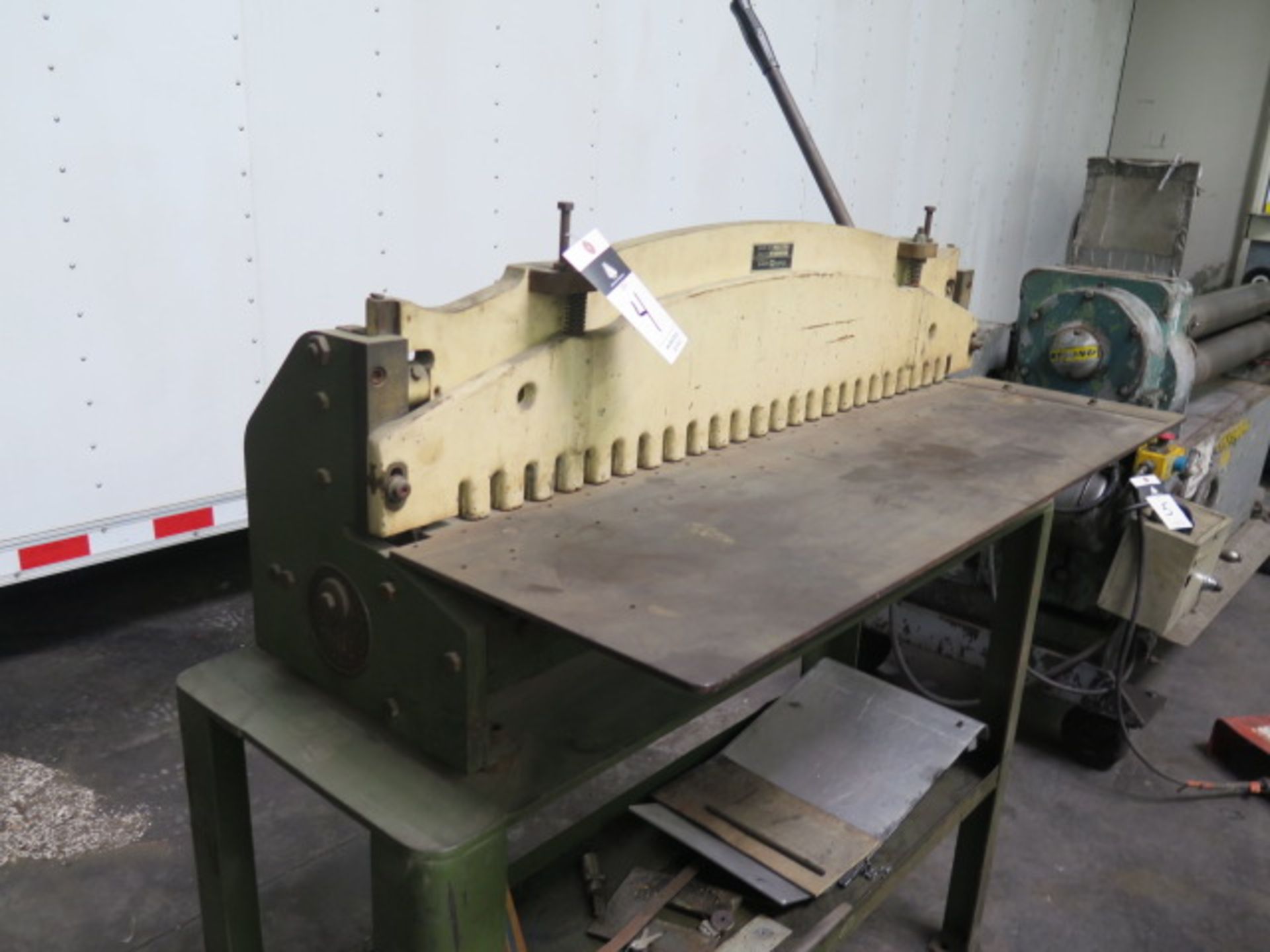 DiAcro Shear No.36 36” Hand Shear s/n EE-1783 w/ Stand - Image 2 of 4