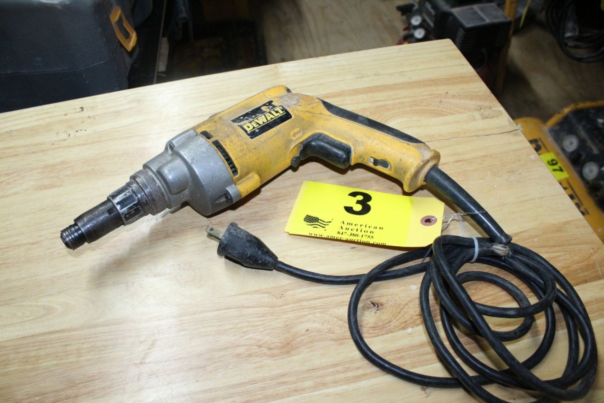 DEWALT MODEL DW268 VSR VERSA CLUTCH ELECTRIC SCREWDRIVER