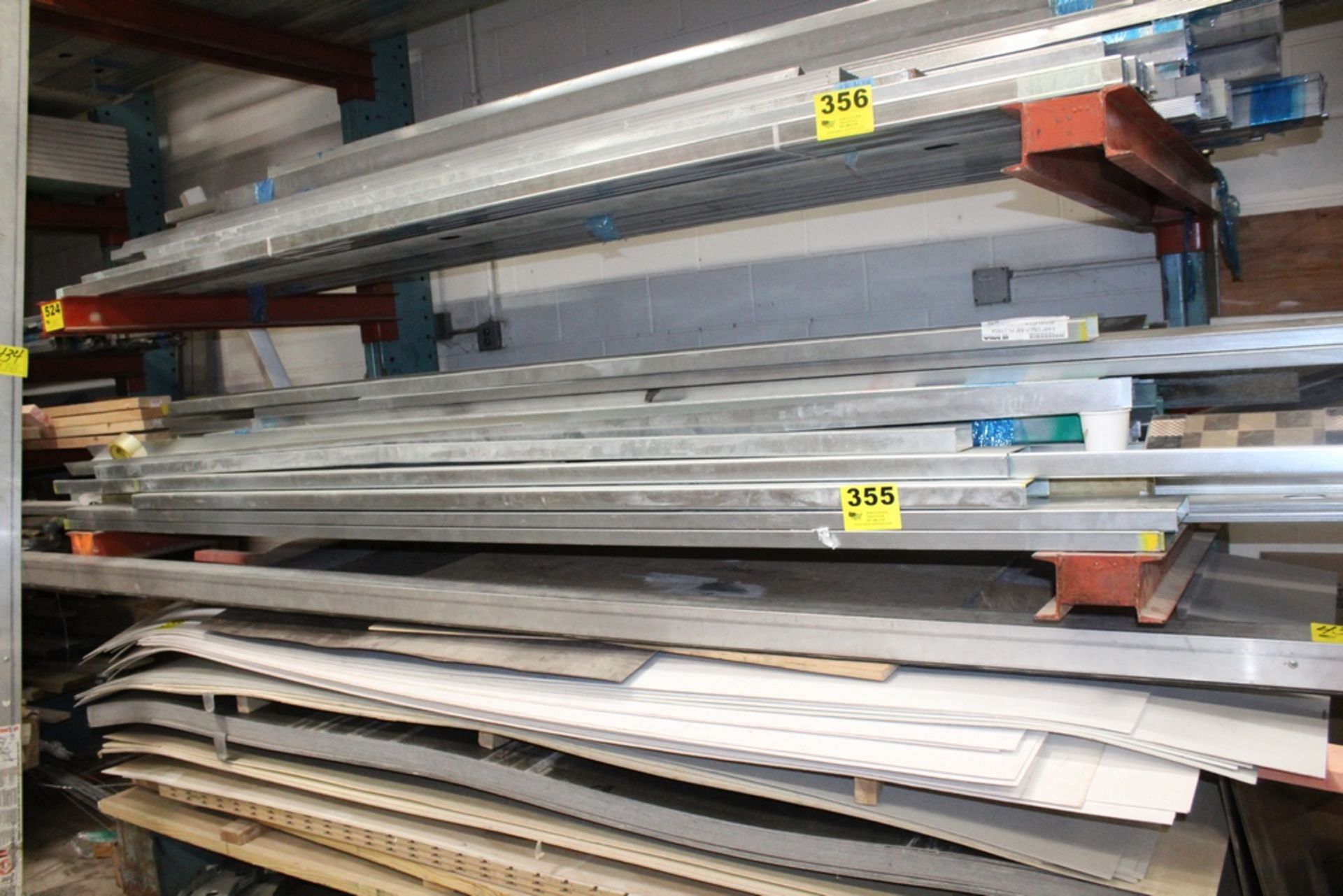 ASSORTED METAL STUDS / TRACK, 10' X 4" & 10' X 6"