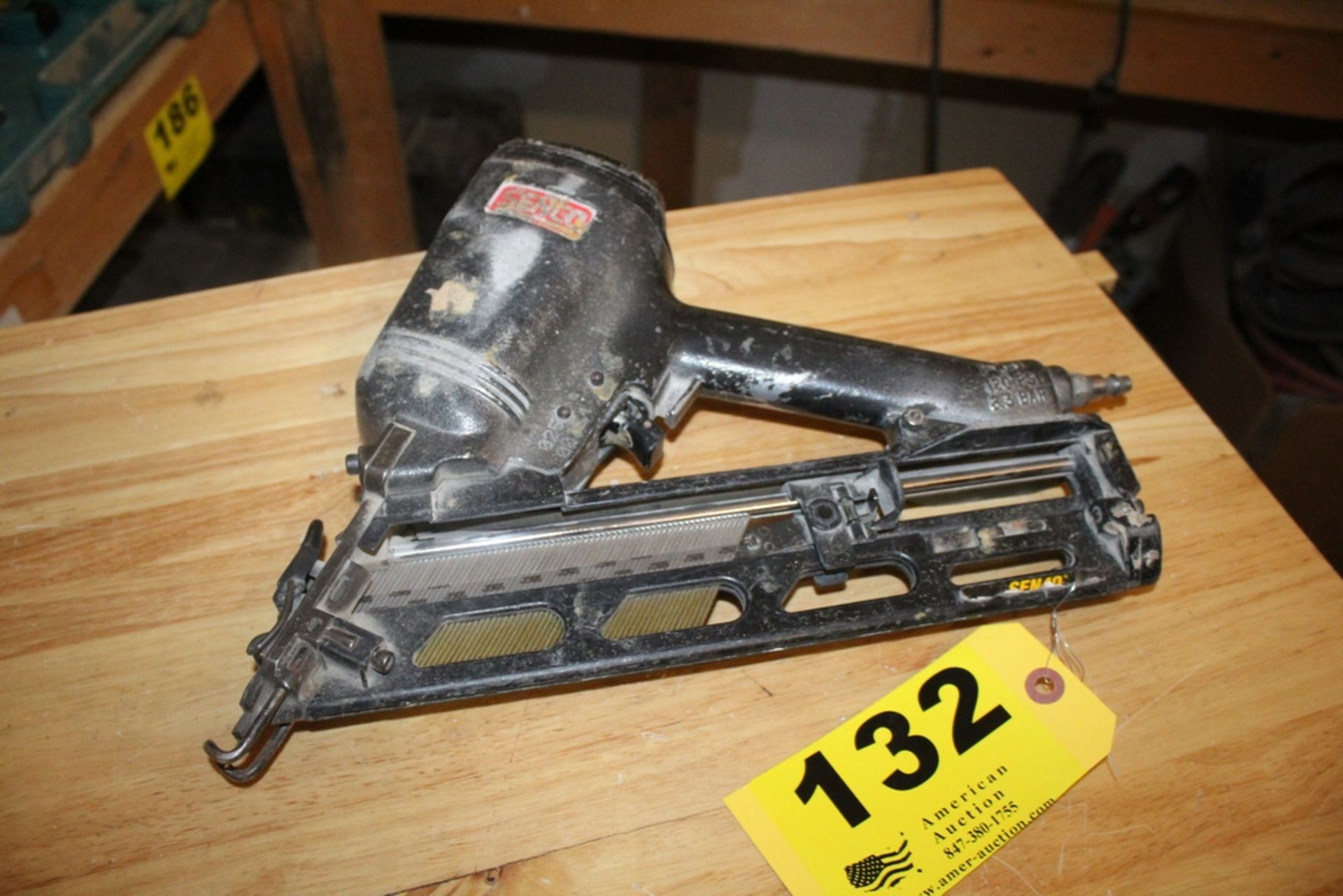 SENCO PNEUMATIC FINISH NAILER