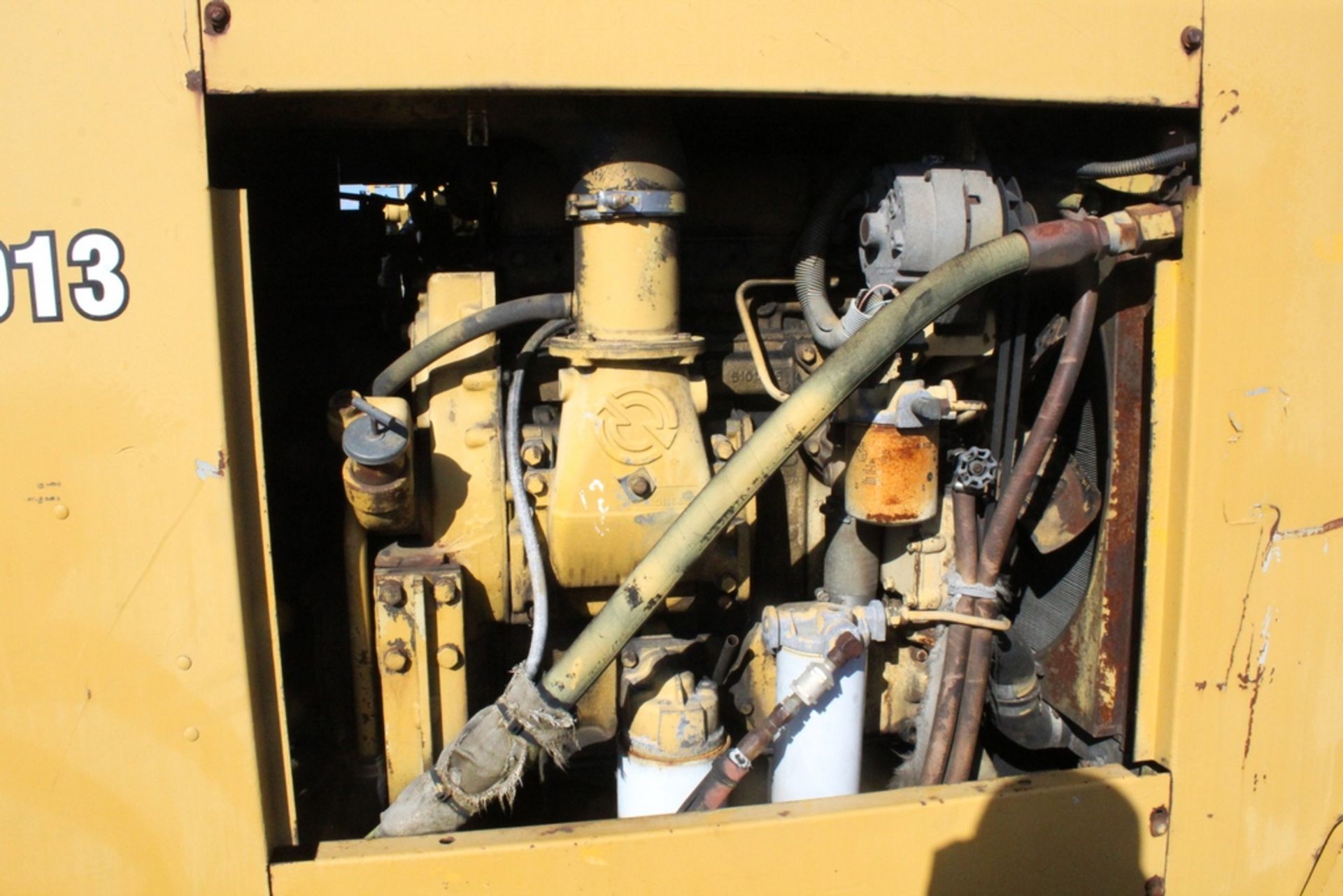 KERSHAW MODEL 12-4 TIE CRANE, RAILROAD TIE GRAPPLE, DETROIT DIESEL ENGINE - Image 5 of 12