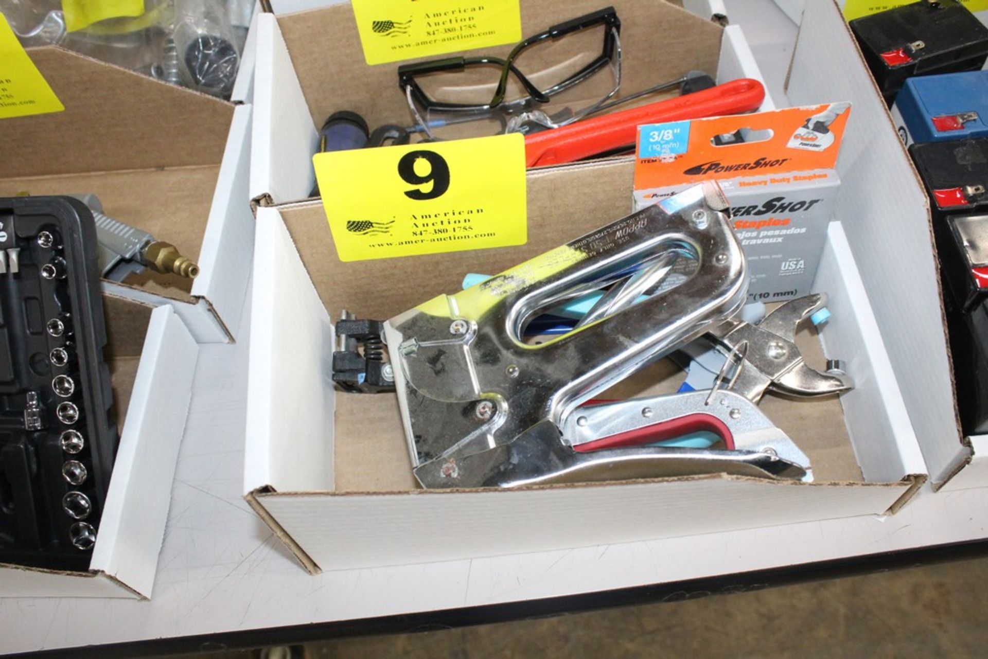 STAPLE GUNS AND PUNCHES IN BOX