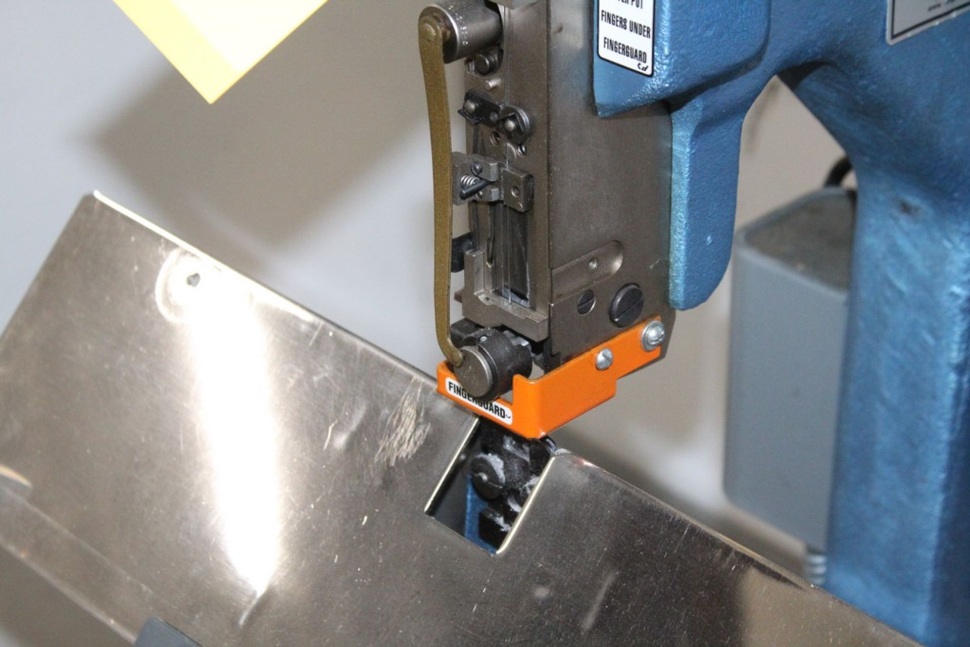 ISP MODEL A WIRE STITCHING MACHINE, S/N 42825 - Image 4 of 6