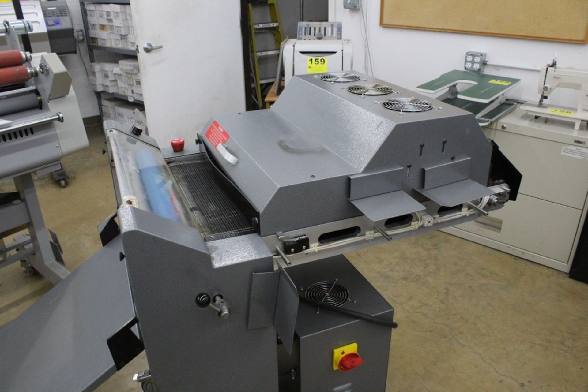 CROWN COUNT LAMINATOR - Image 4 of 6