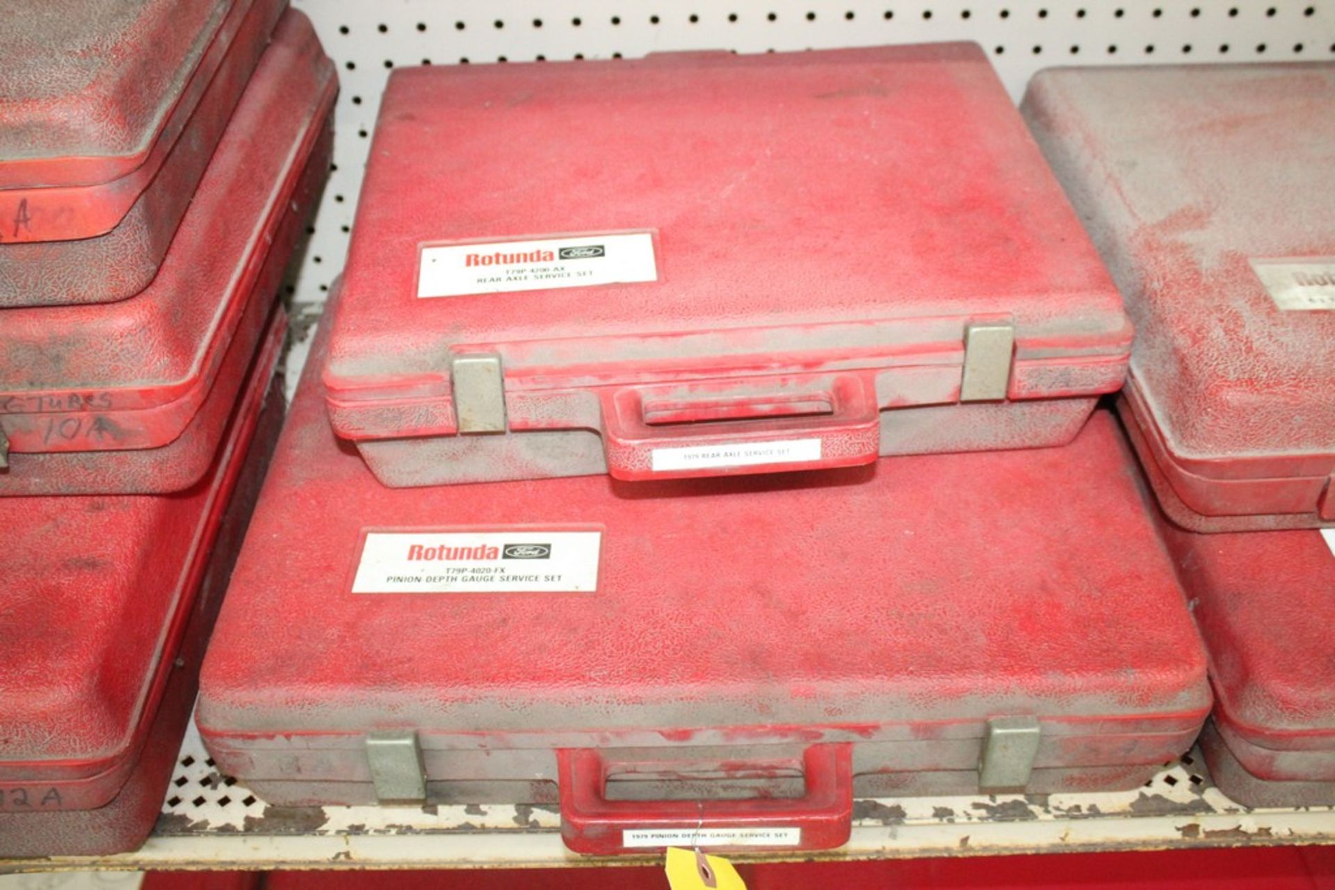 ASSORTED 1979 FORD ROTUNDA ESSENTIAL SERVICE TOOL SETS IN TWO CASES