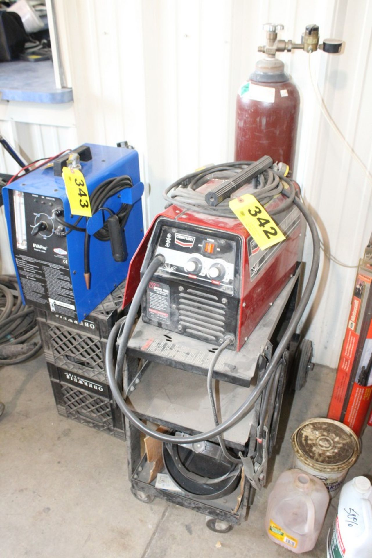 CENTURY MODEL 155GS PROFESSIONAL WIRE FEED WELDER WITH TAANK AND CART