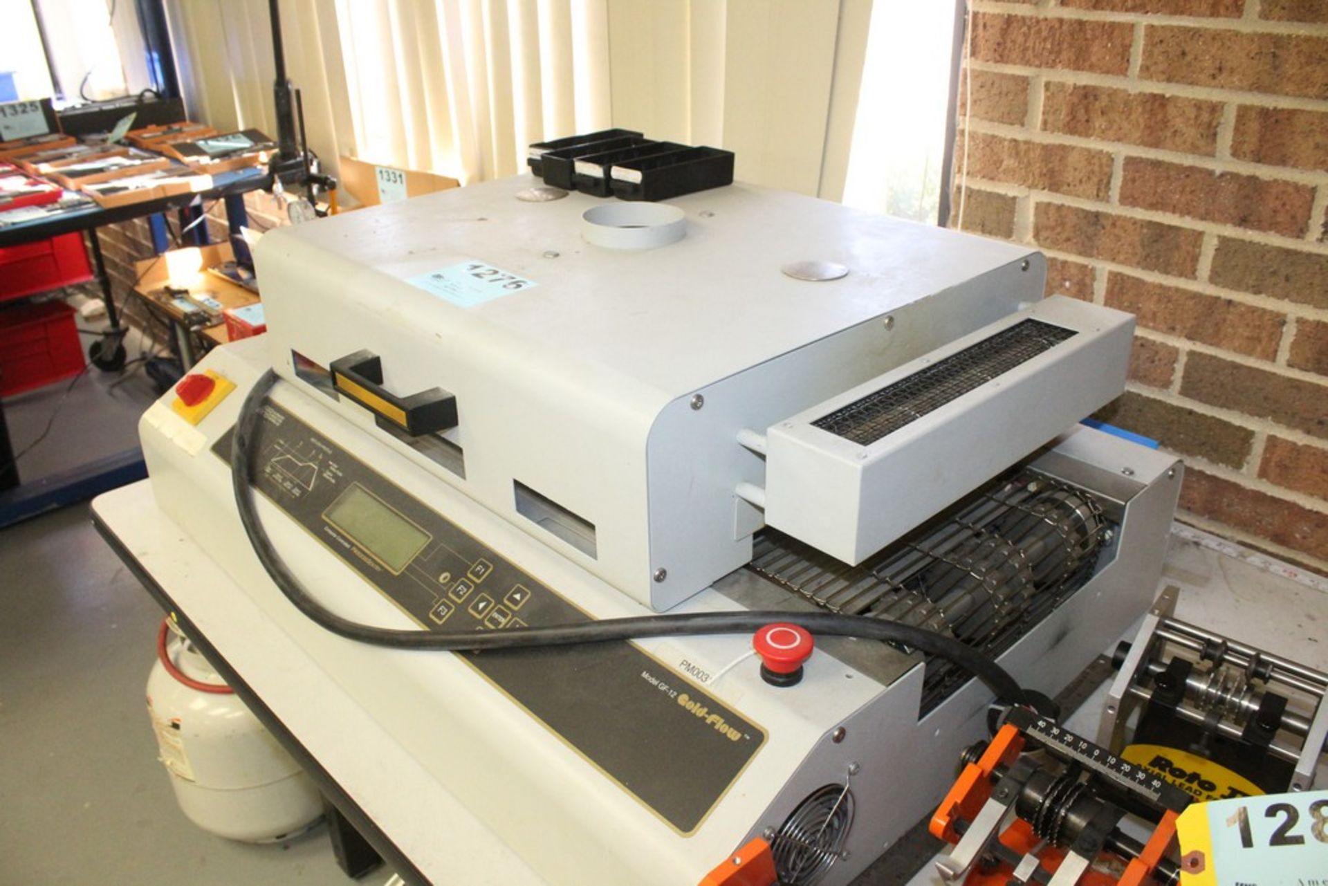 AUTOMATED PRODUCTION SYSTEMS GF-12 GOLD FLOW BENCHTOP REFLOW OVEN - Image 4 of 4