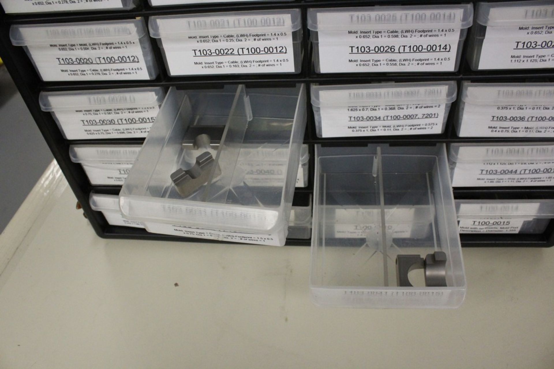 MOLD INSERTS AND DIES - Image 3 of 4