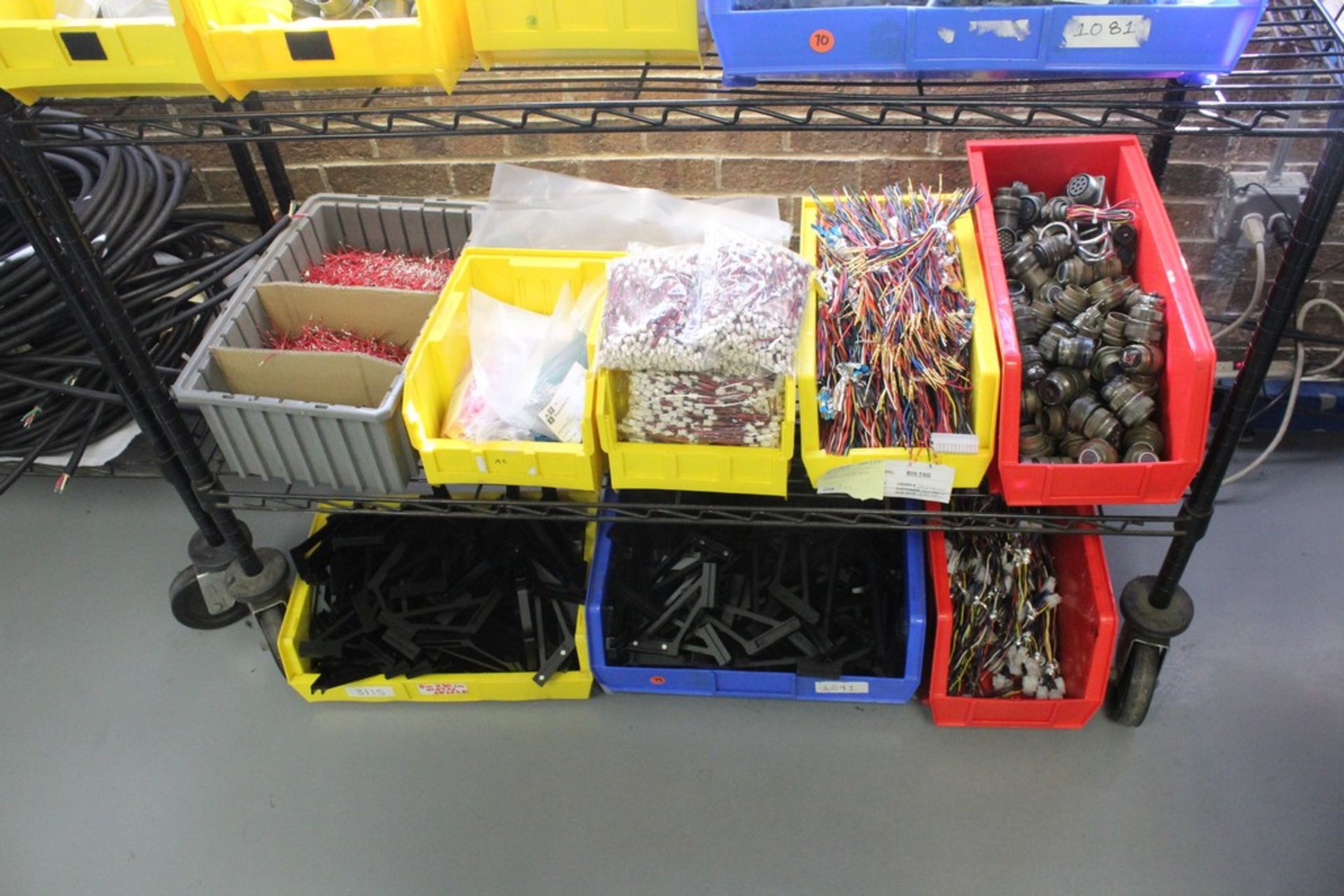CONTENTS OF RACK, ELECTRICAL ASSEMBLY COMPONENTS, ETC - Image 4 of 4