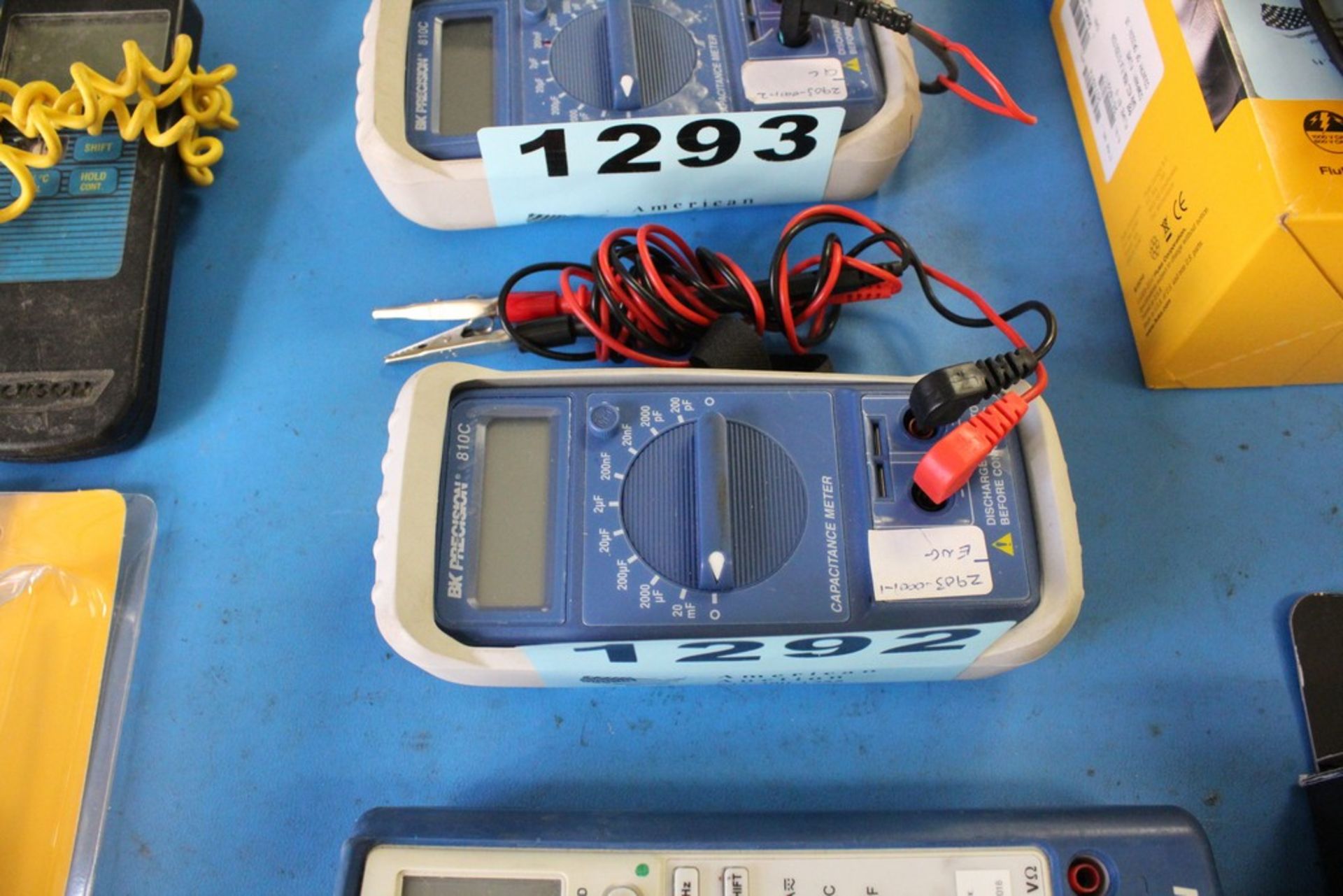 BK PRECISION 810C CAPACITANCE METER