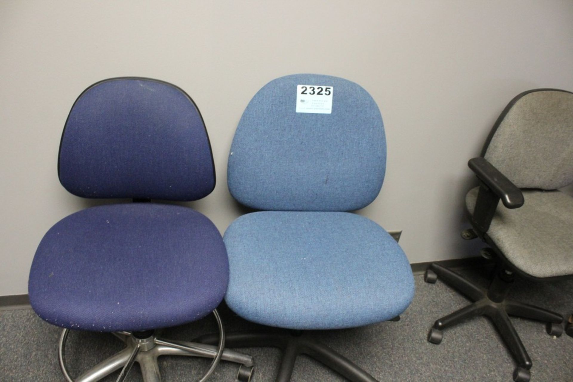 (2) OFFICE CHAIRS