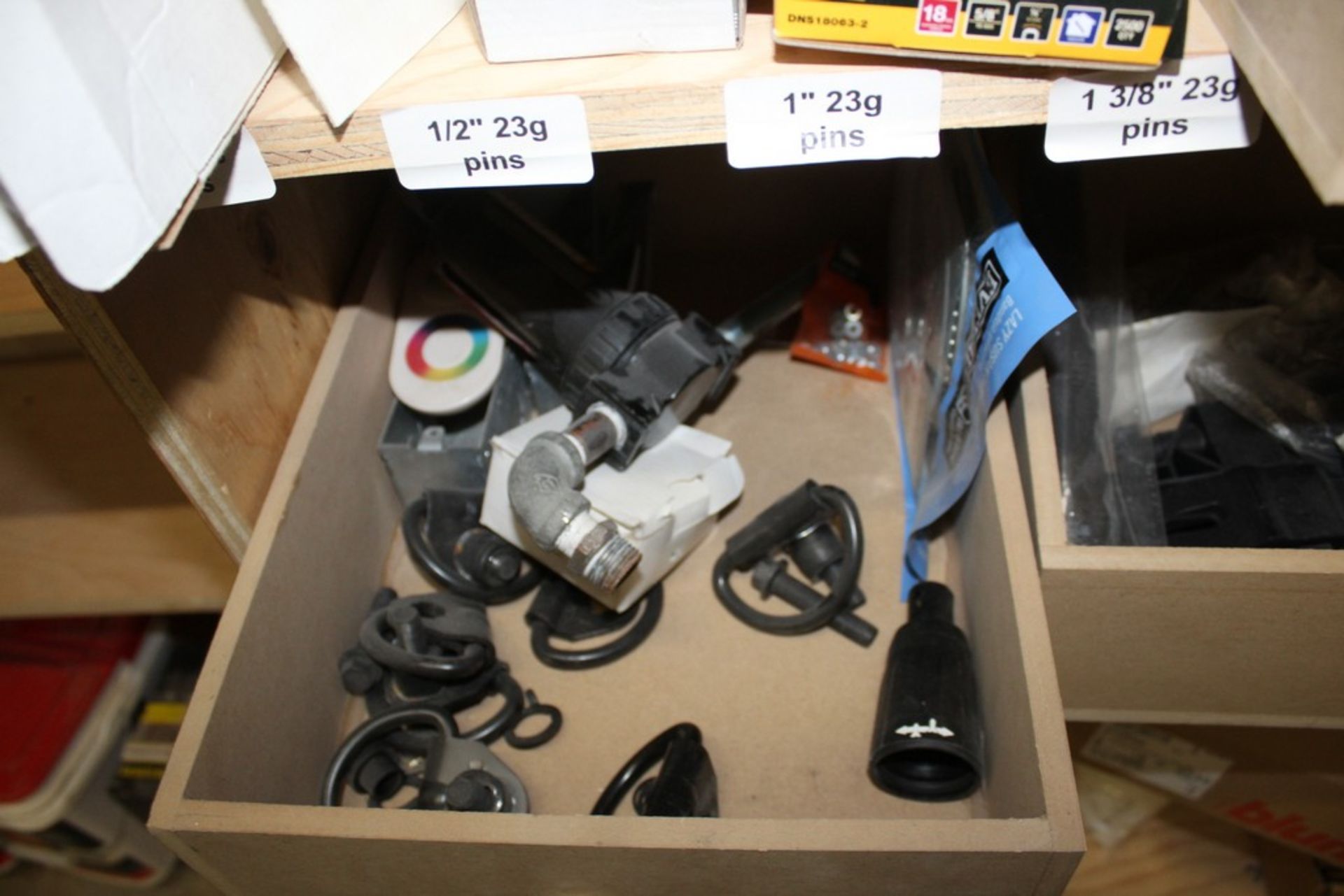 ASSORTED HARDWARE ON 3 SHELVES - Image 4 of 4