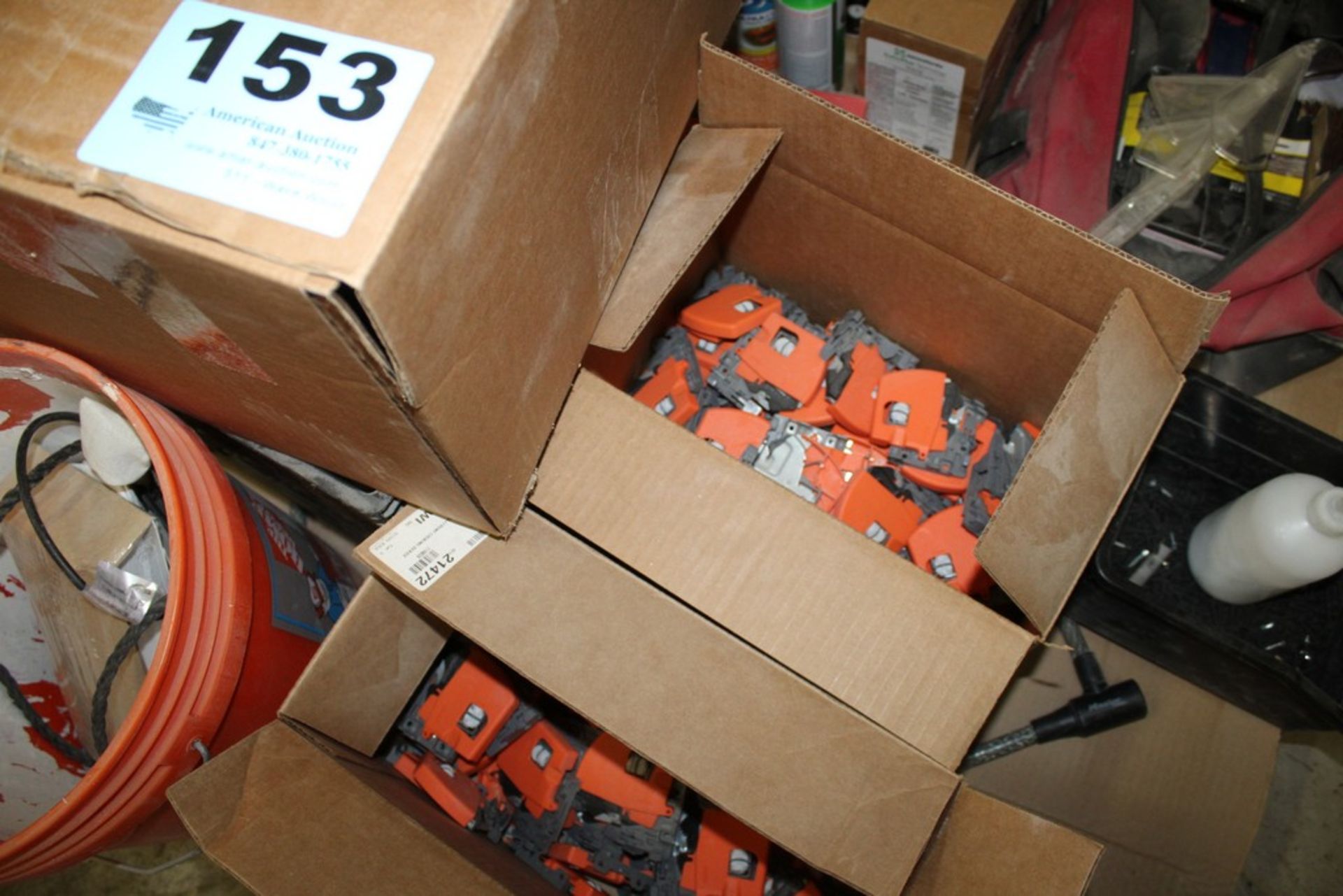 ASSORTED SUPPLIES ON SKID - Image 3 of 5