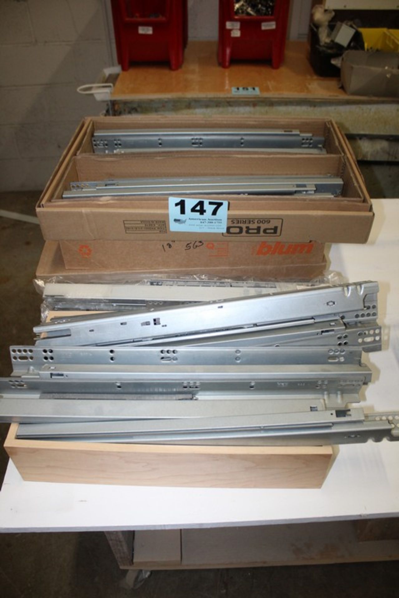 LARGE QTY OF BLUM DRAWER SLIDES