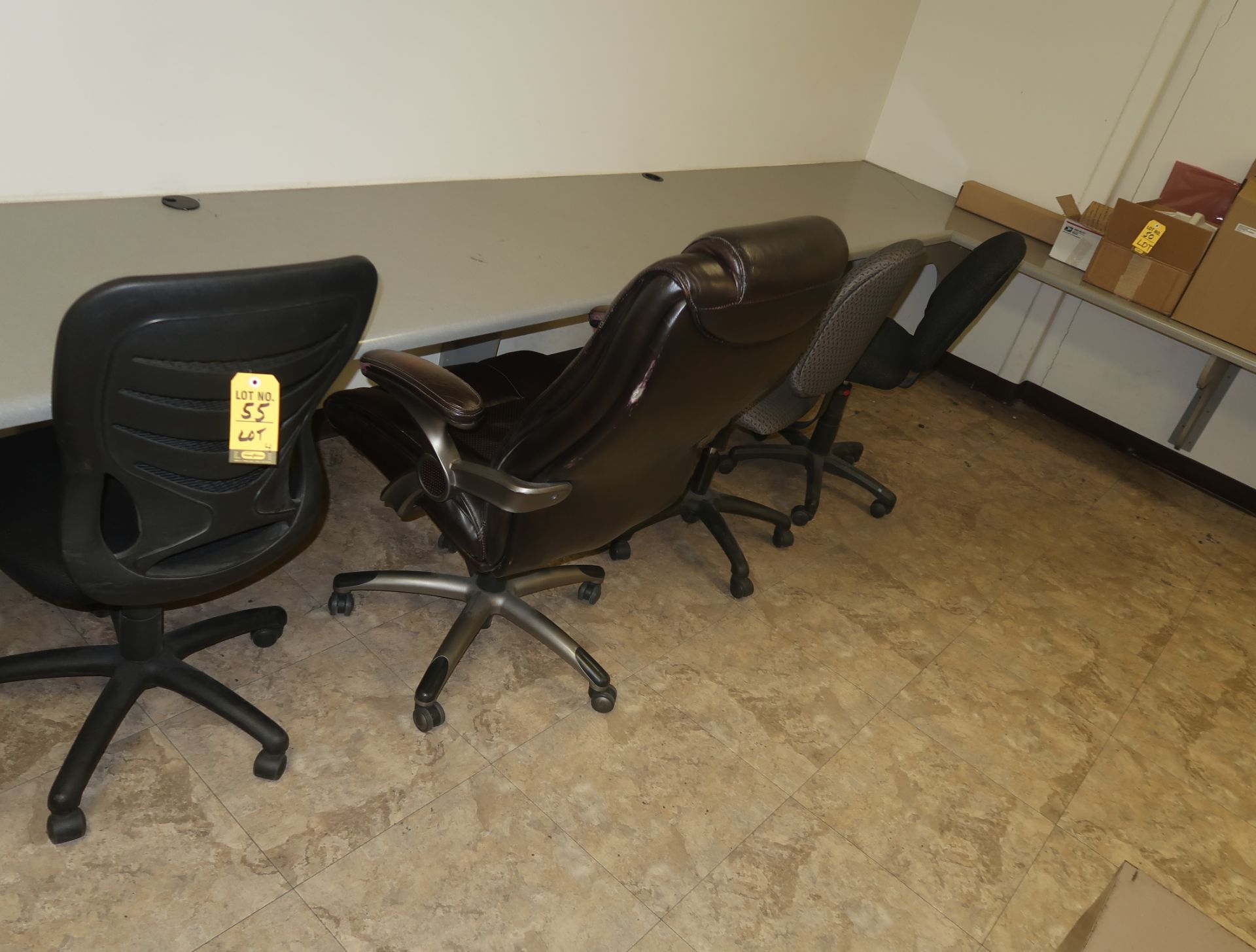 LOT 4-TASK CHAIRS
