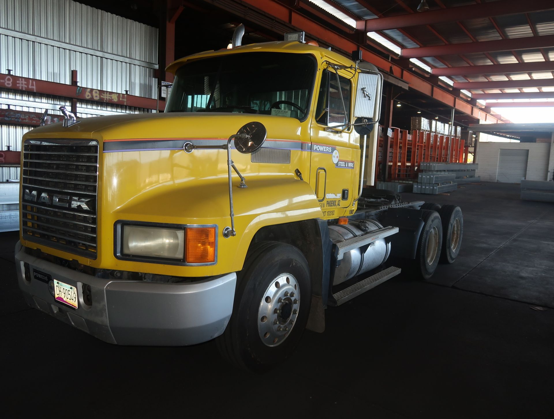 1994 MACK CH613 TANDEM AXLE TRUCK TRACTOR, VIN. 1M1AA12Y95W046680, ODOMETER SHOWS 42,167 REPLACED - Image 2 of 24