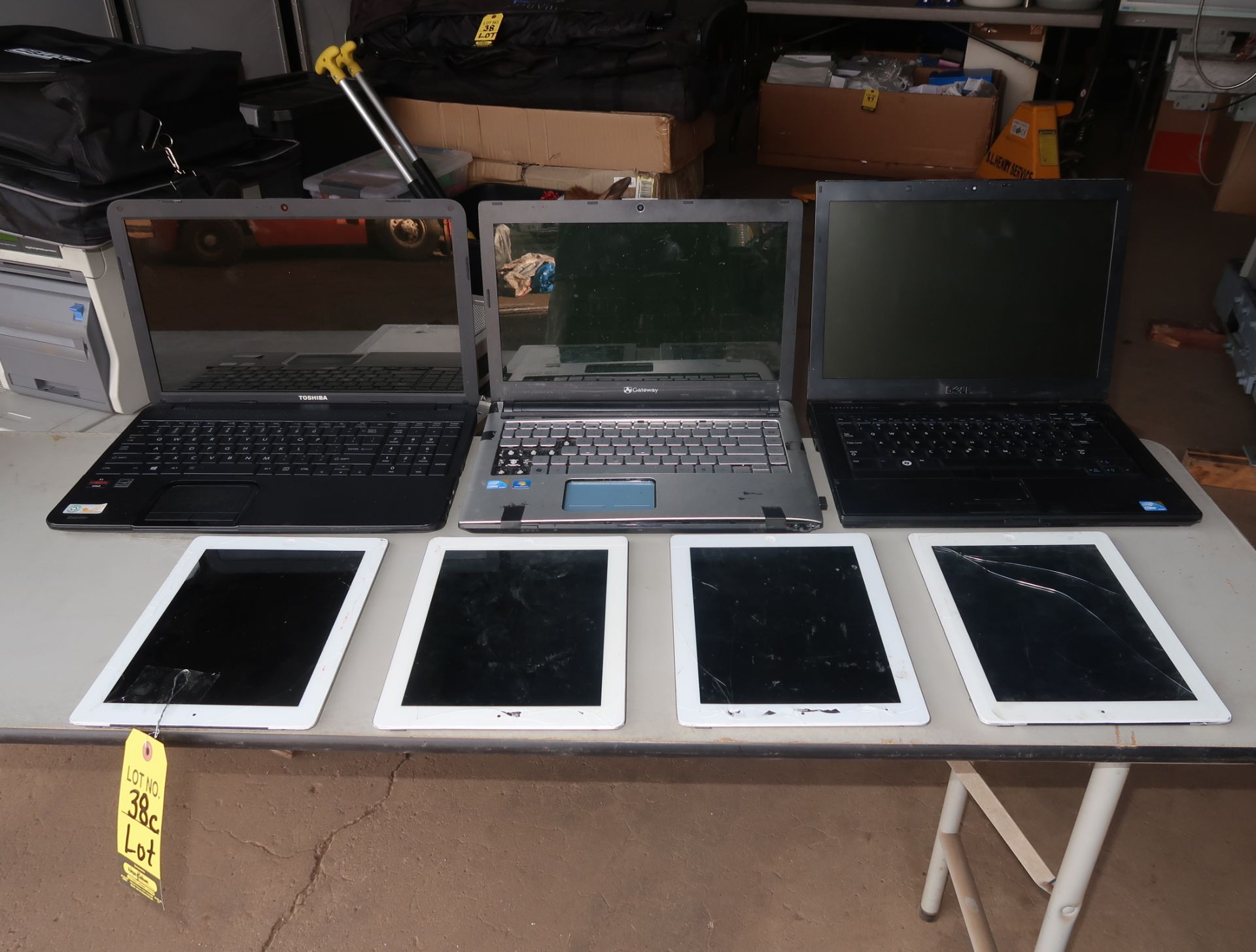 APPLE IPAD (BROKEN SCREENS), DELL LATITUDE/E6410, TOSHIBA E1 VISION SATELLITE C8500, GATEWAY